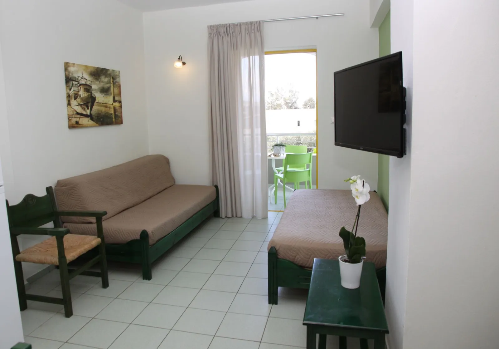 One Bedroom Apartment with Mountain or Pool View
