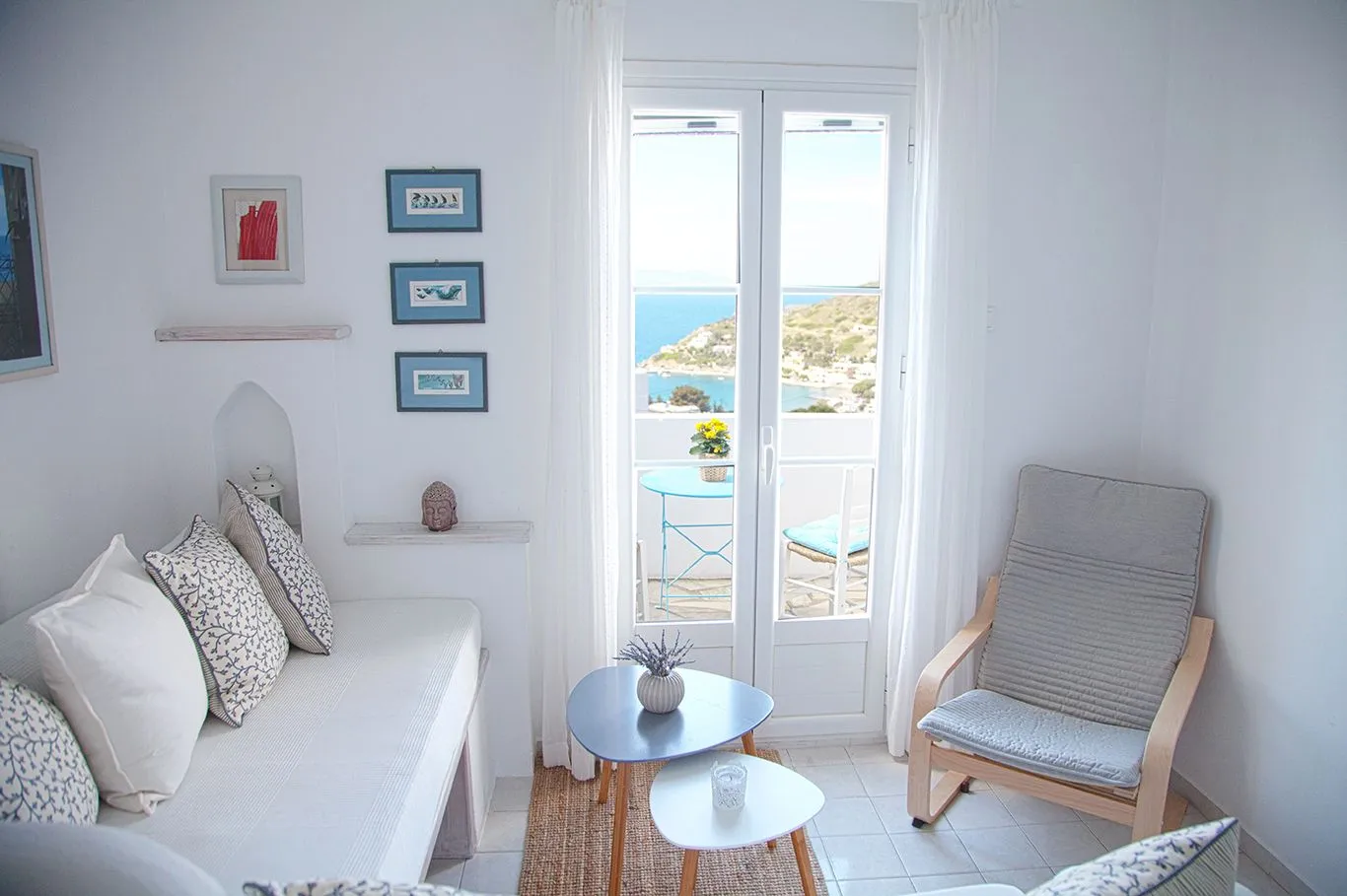 Studio with Garden View