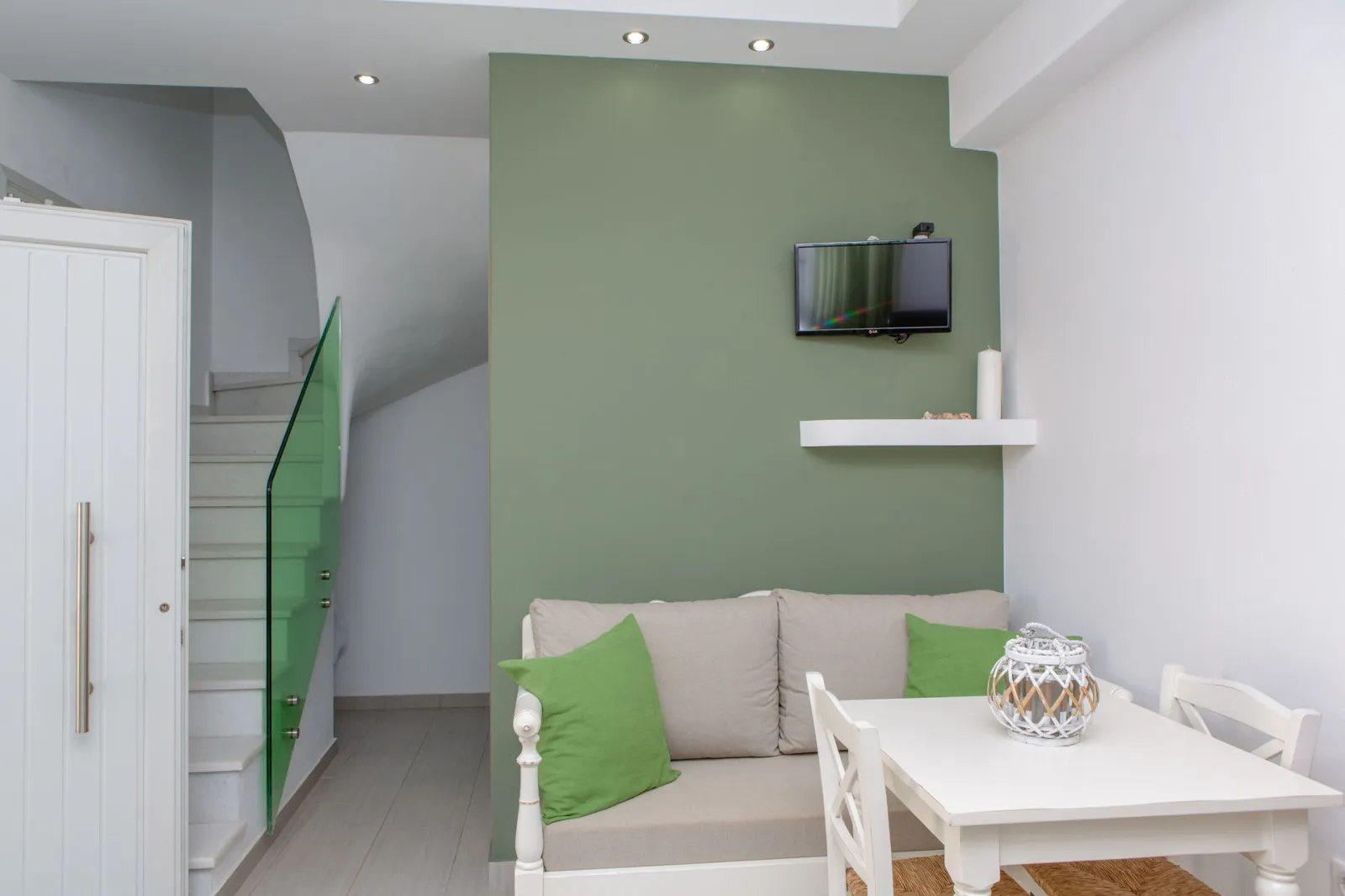 Two Bedroom Villa Private Pool &amp; Sea View (Green)