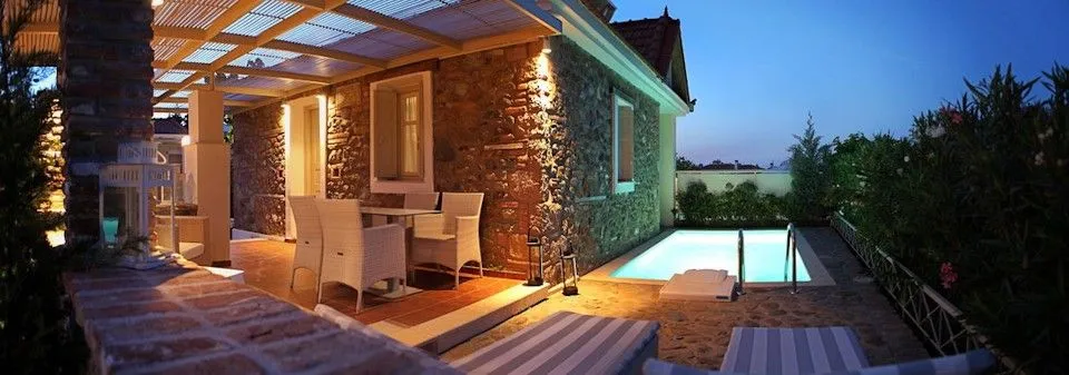 Suite with Private Pool