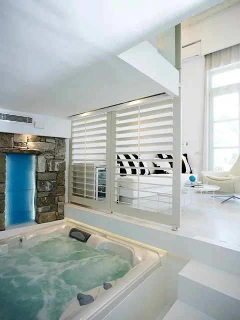Executive Suite Pool View