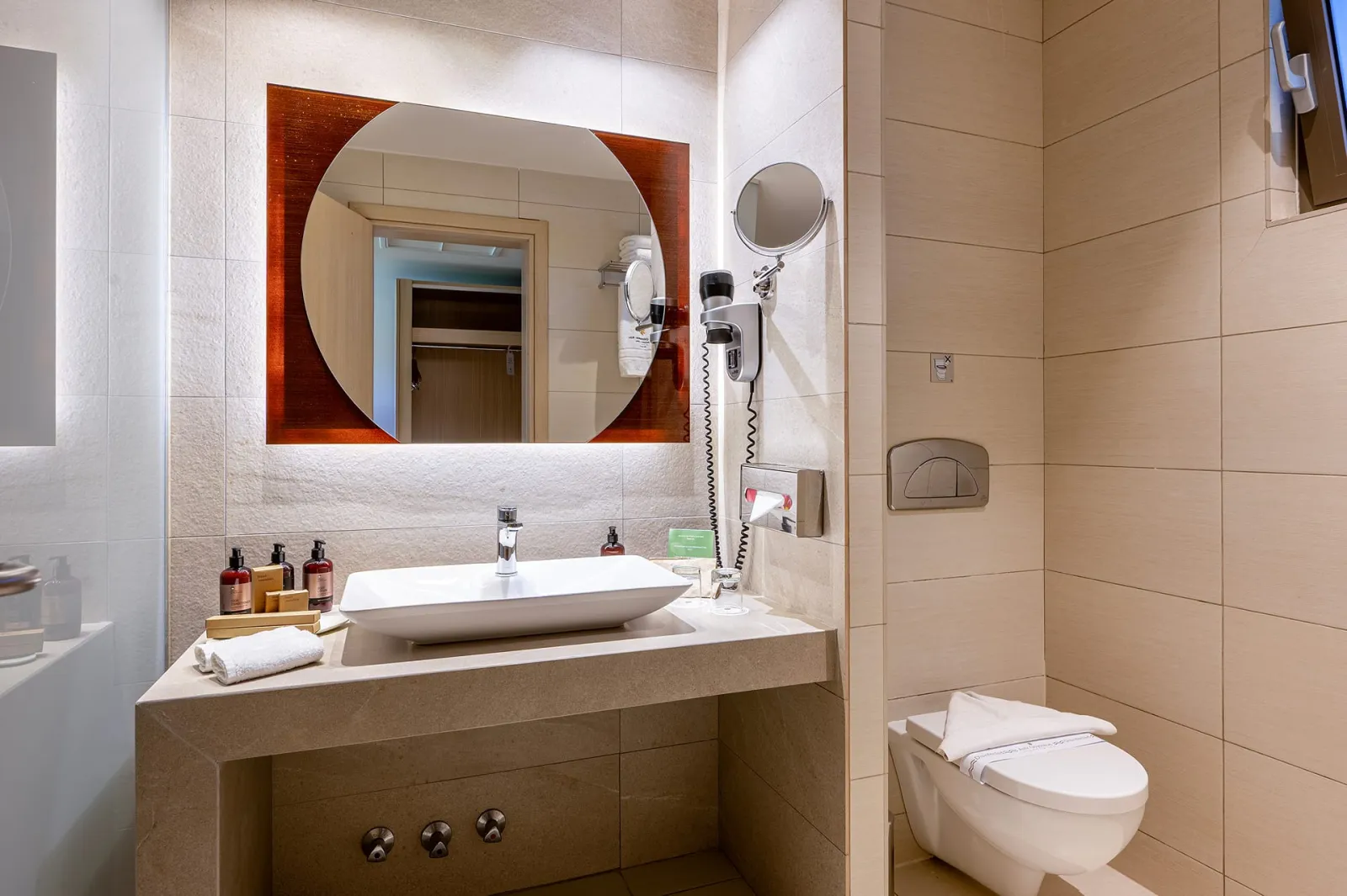 Double Room Garden or Pool view