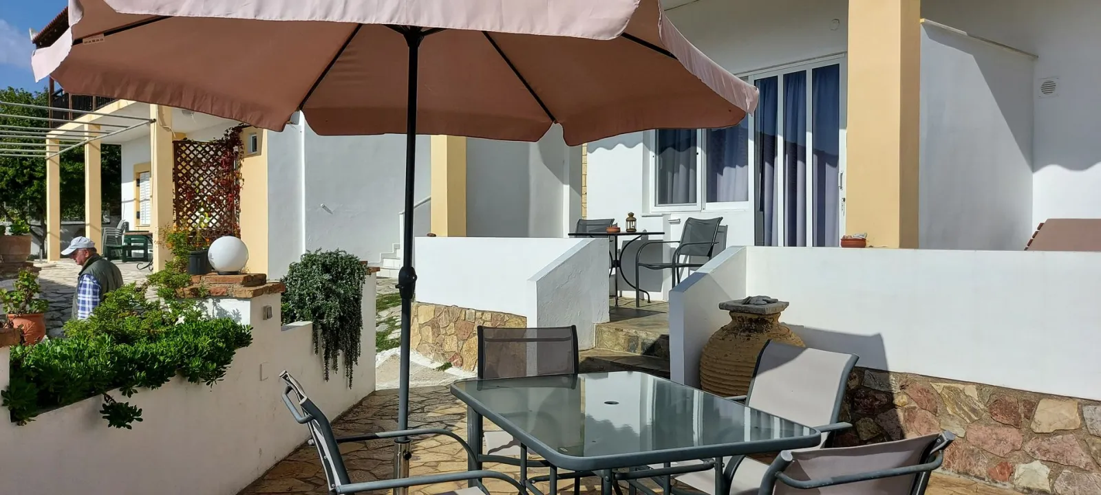 Apartment No6