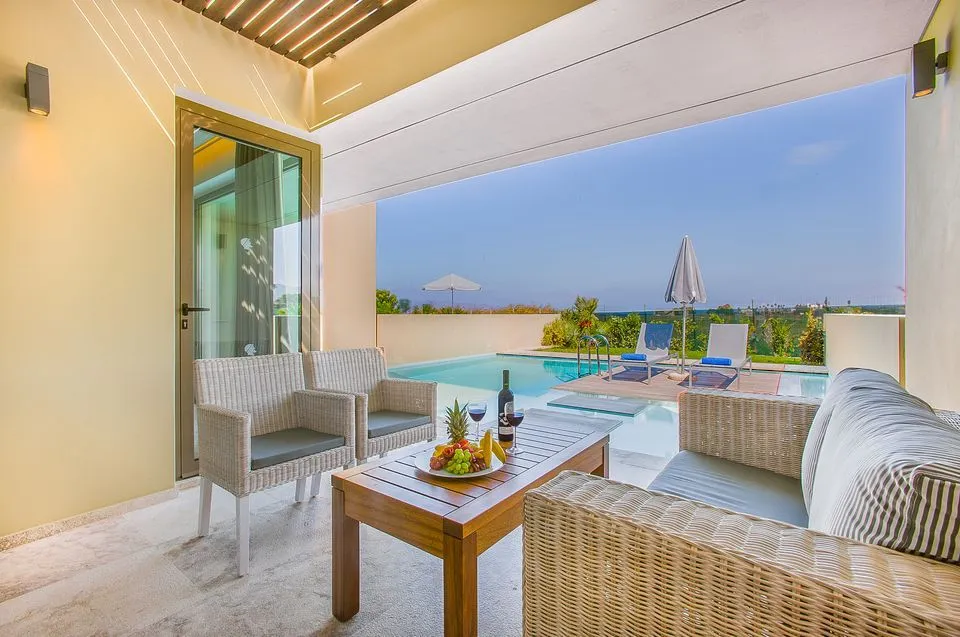 Deluxe Bungalow Suite with Private Pool