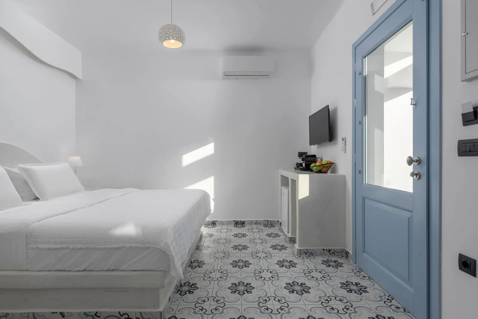 Romantic Suite | Outdoor Jacuzzi