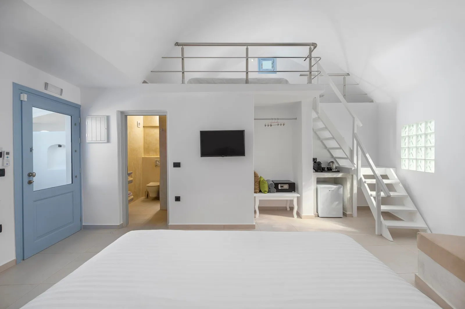 Superior Suite Sea View | Outdoor Jacuzzi