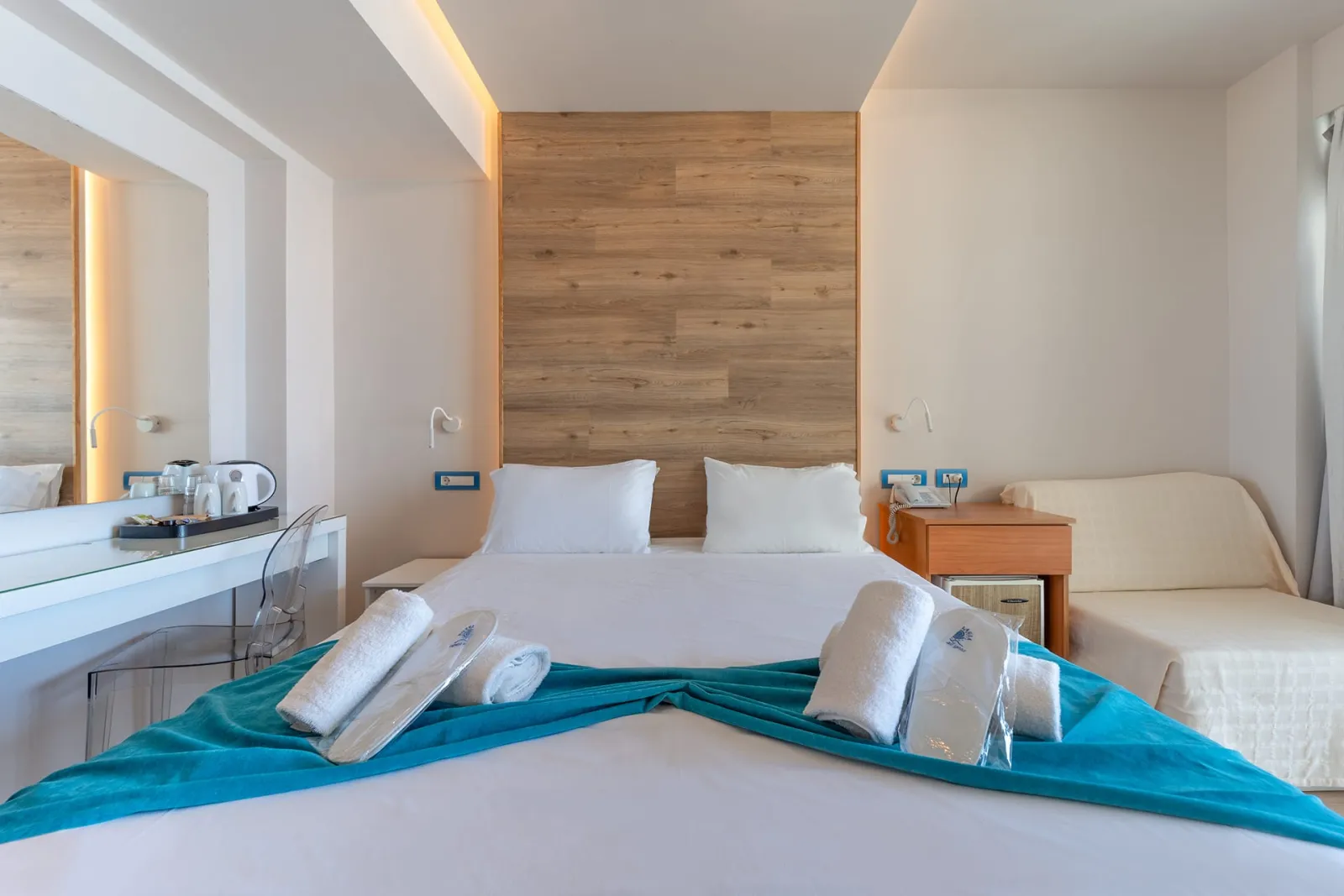 Partial Sea View Room
