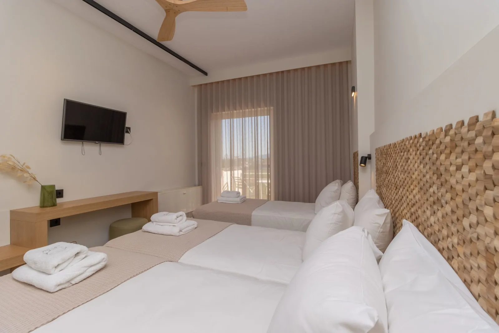 Triple Side Sea View Room