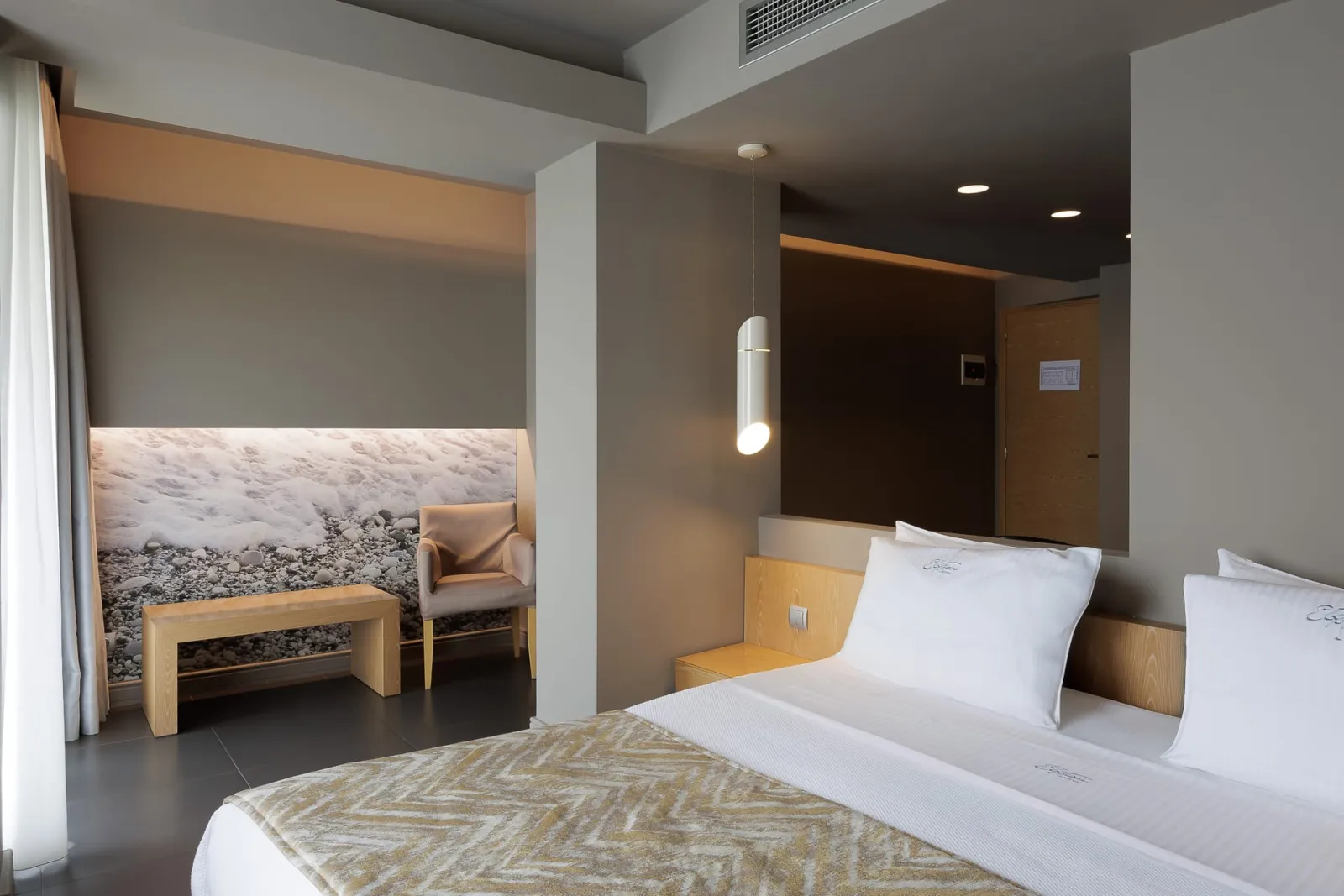 Deluxe Sea View Compact
