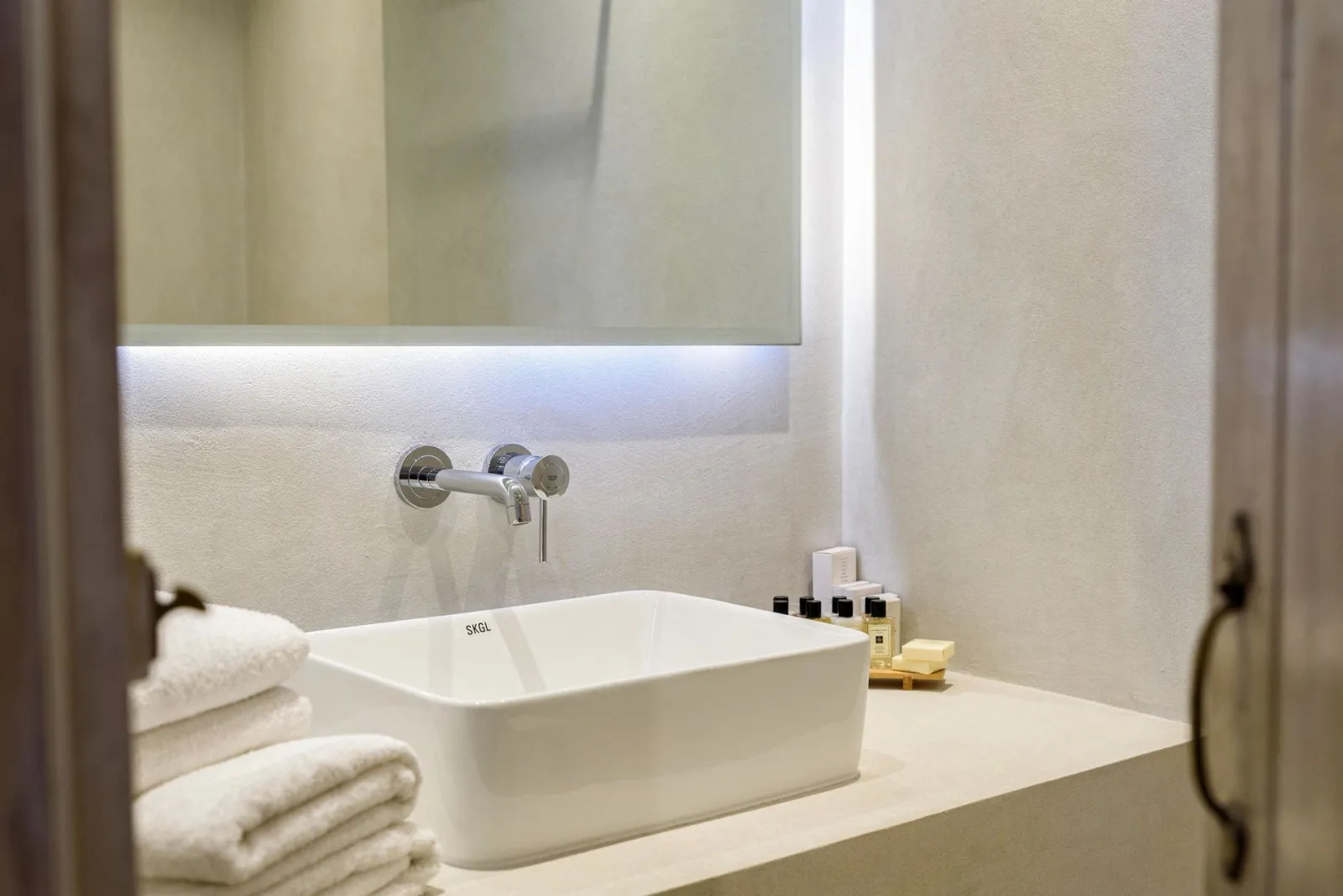 Junior Suite with Plunge Pool & Sea View