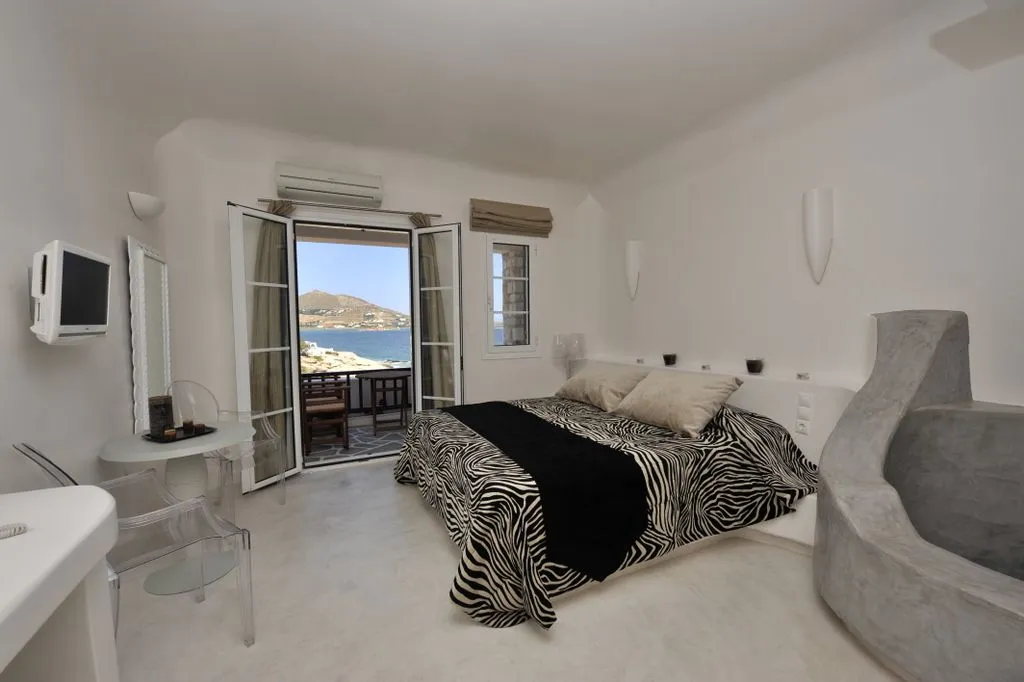 Family Apartment with Sea view