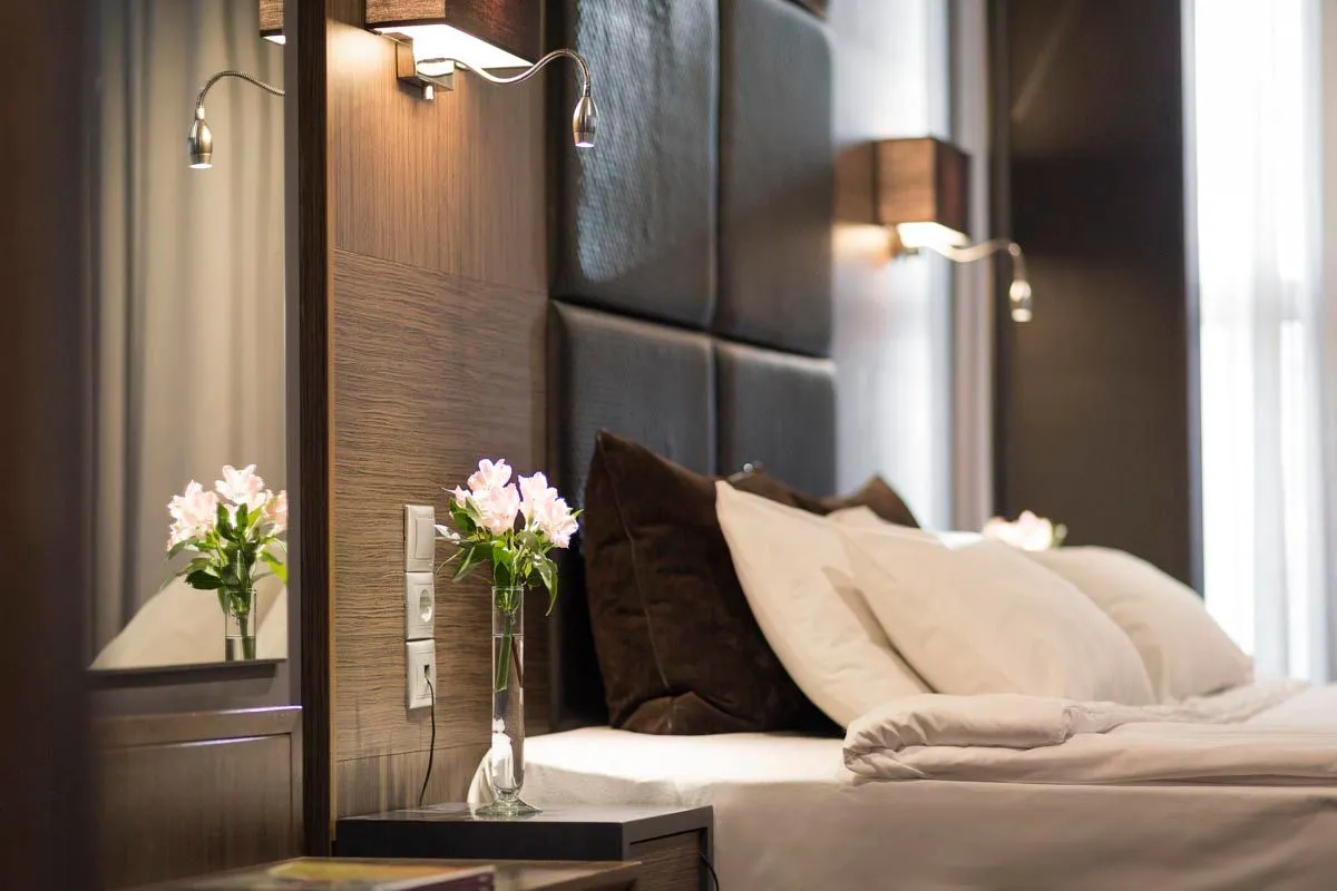 Emerald Suite 