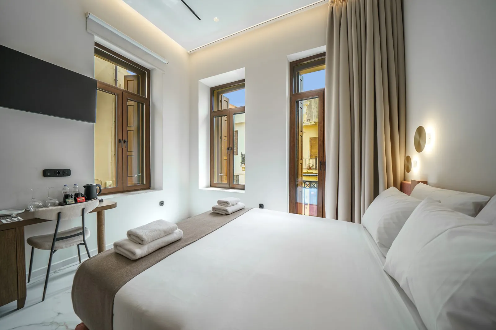 Queen Suite with Spa Bath - City View | Rethymnon Old Town