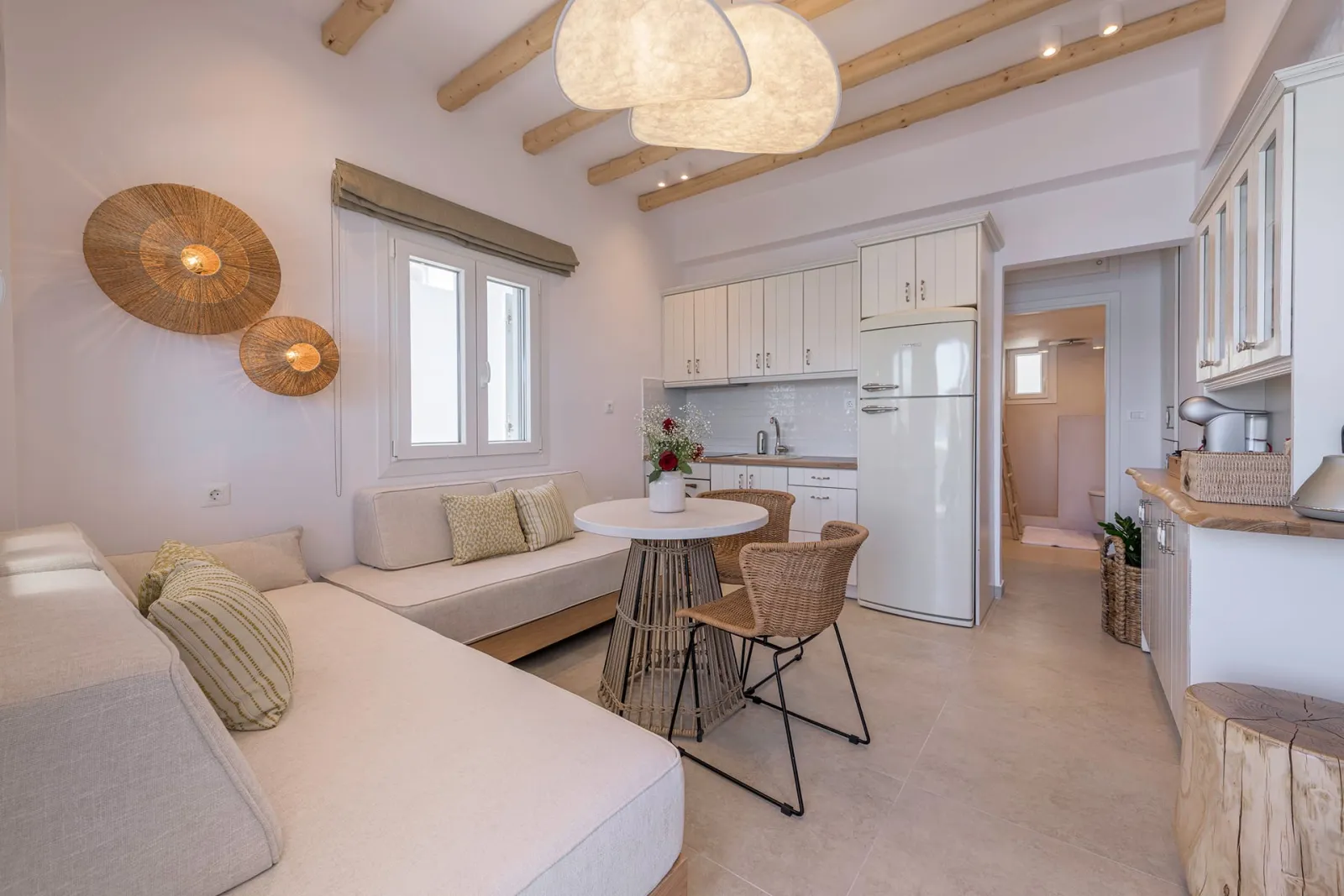 Upper Deluxe Suite