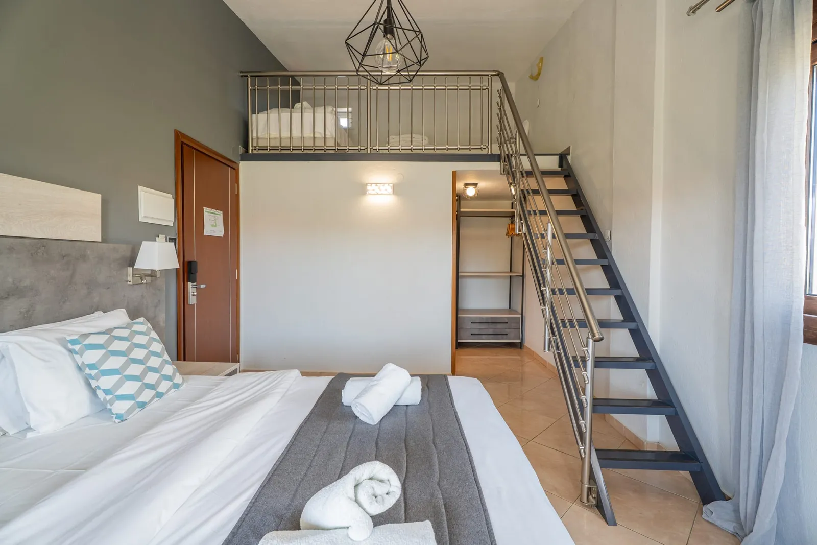 2 Level Family room