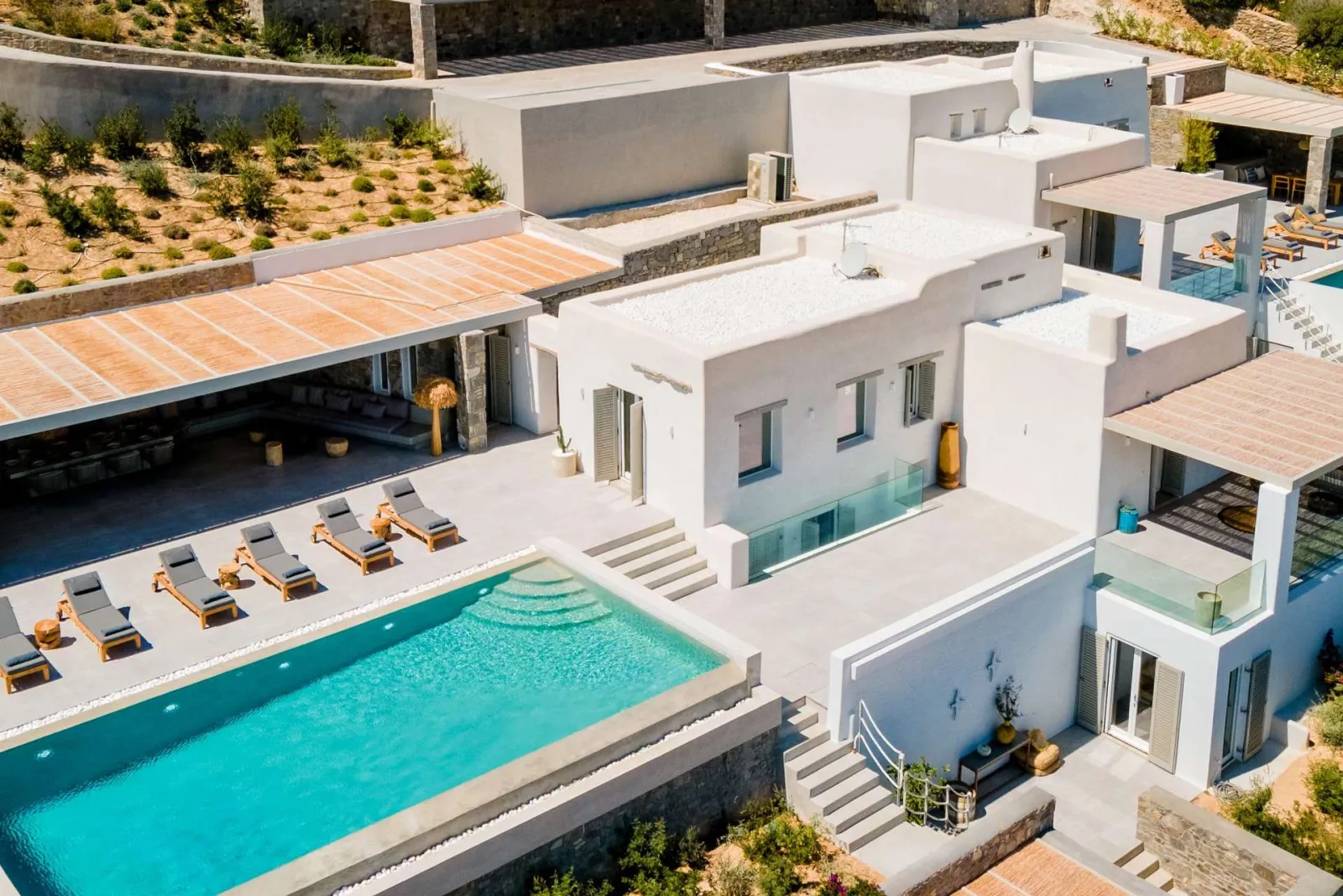Hollis Villa