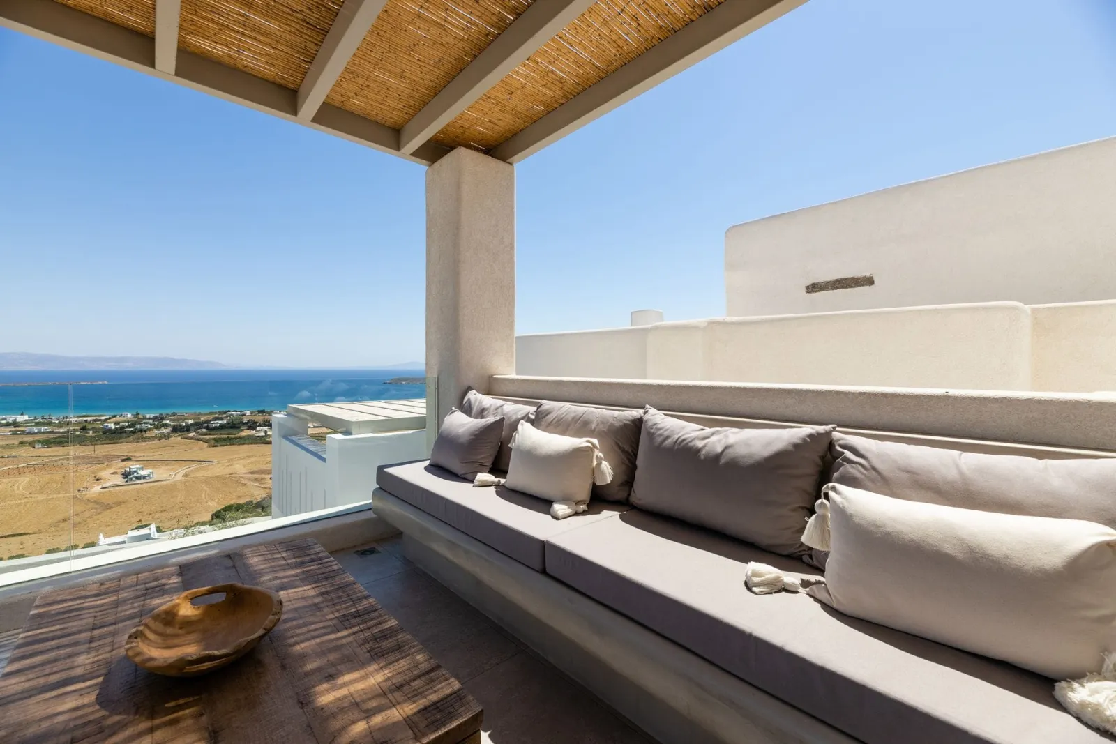Clementine Villa