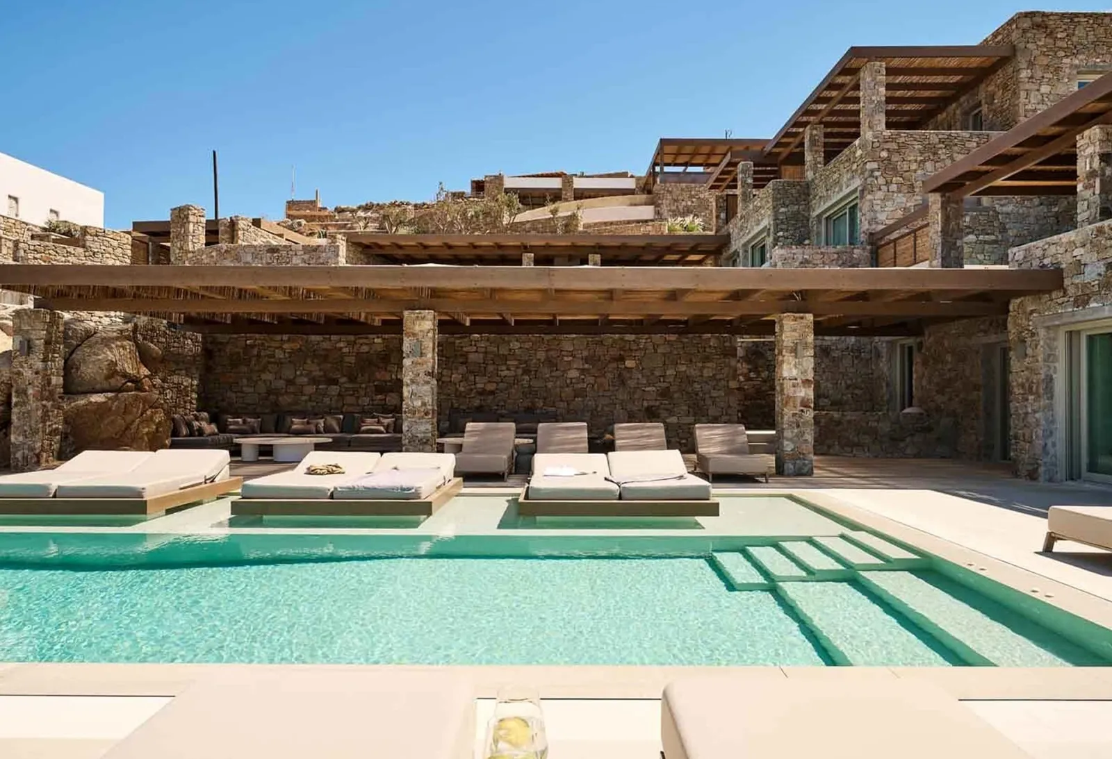 6 Bedroom | Villa Amethyst 6 | Kounoupas