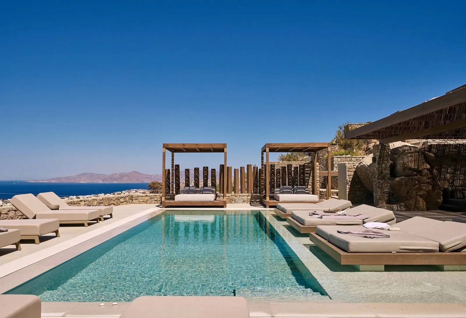 6 Bedroom | Villa Amethyst 6 | Kounoupas
