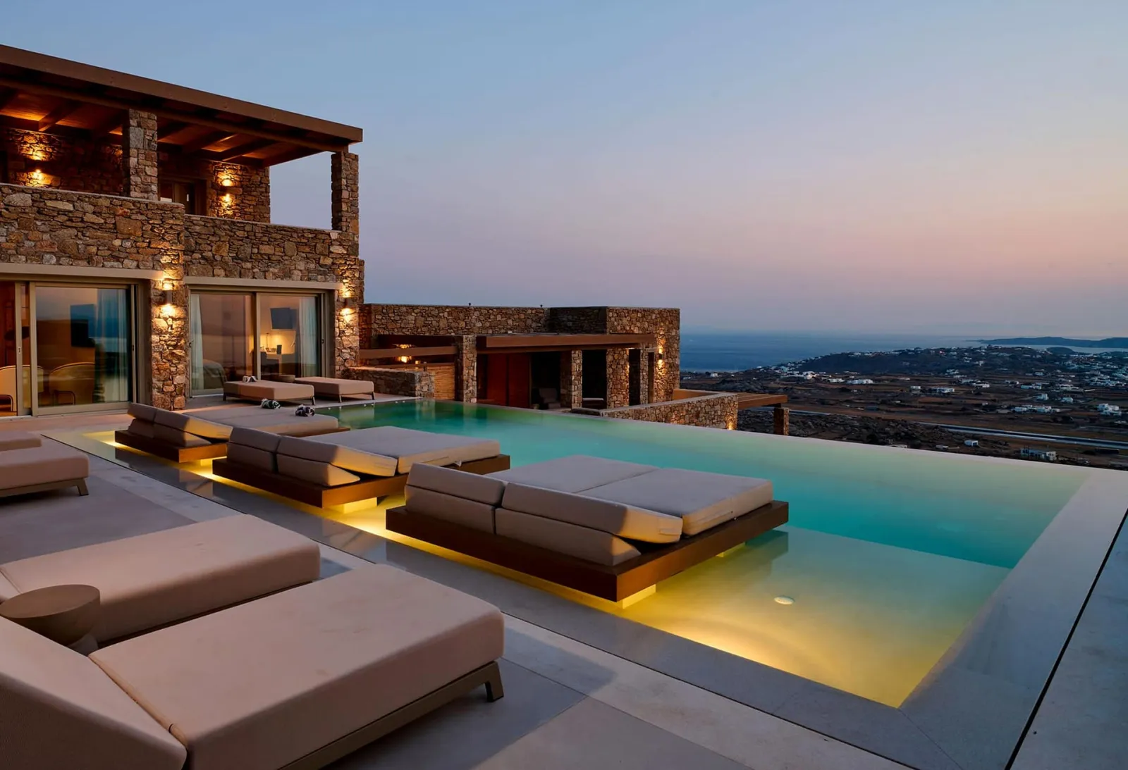 4 Bedroom | Villa Amethyst 7 | Kounoupas