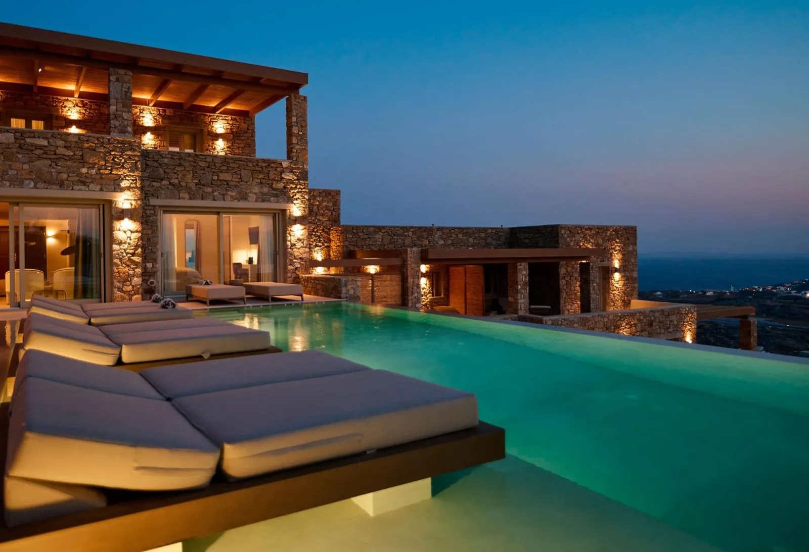 4 Bedroom | Villa Amethyst 7 | Kounoupas