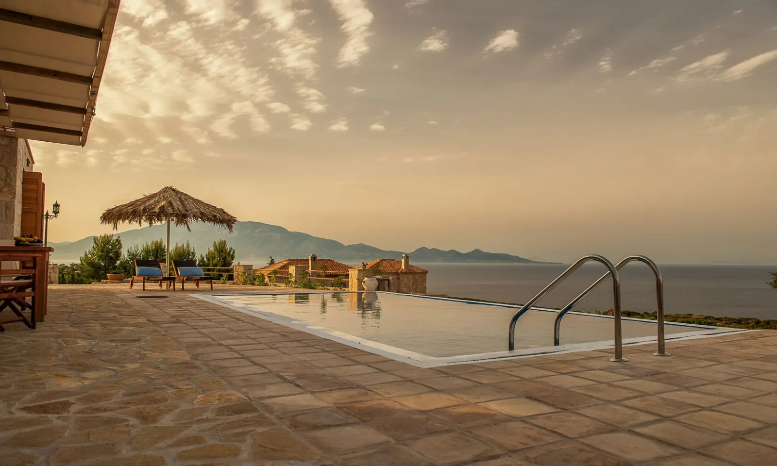 2 Bedroom | Villa Halkyon | Korithi