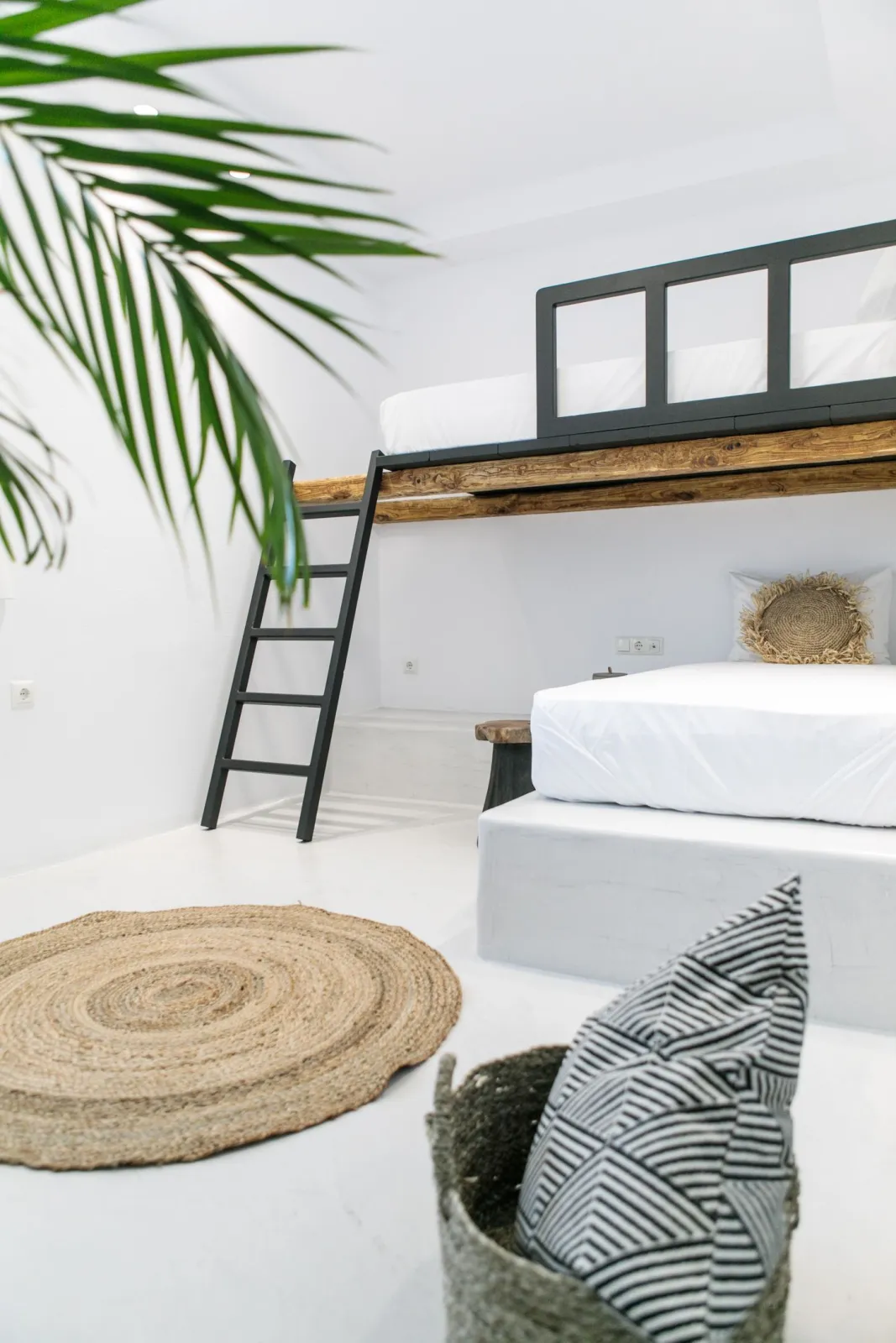 Cycladic Grand Suite