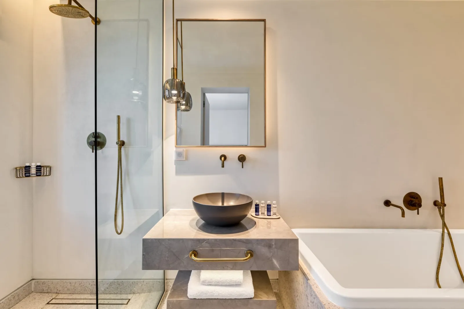 Opal Suite Sea View