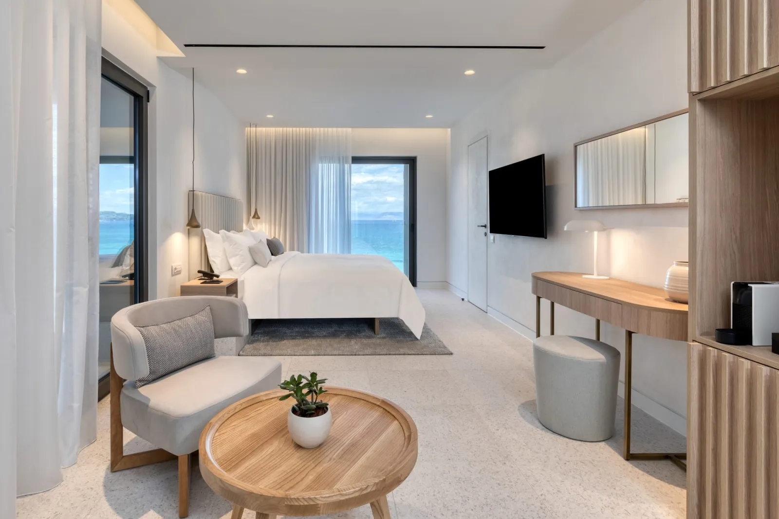 Opal Suite Sea View
