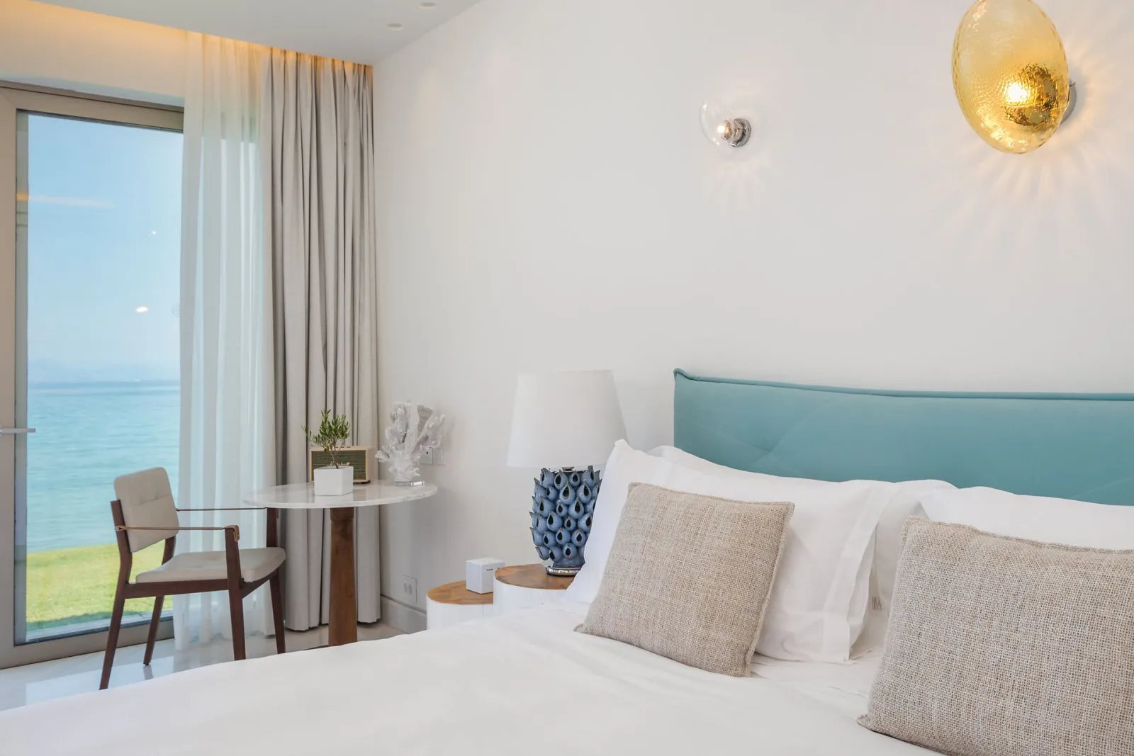 Pavilion Suite Waterfront with Private Pool