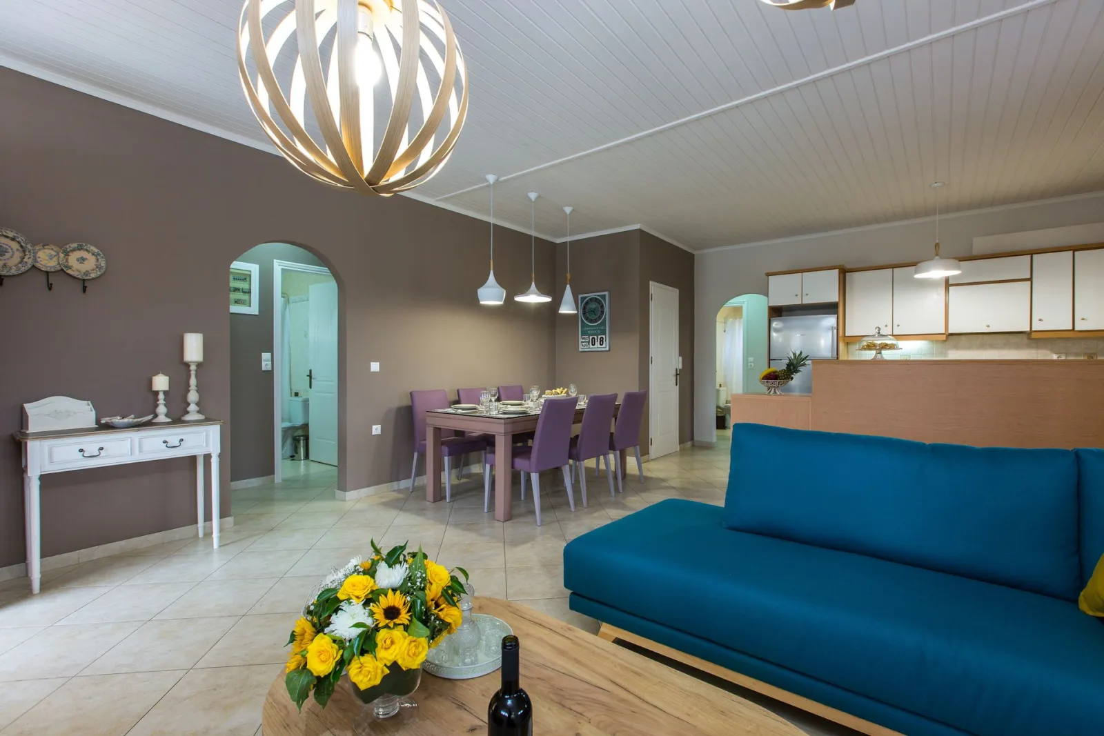 Living room area of the 4 bedroom villa with direct access to the veranda