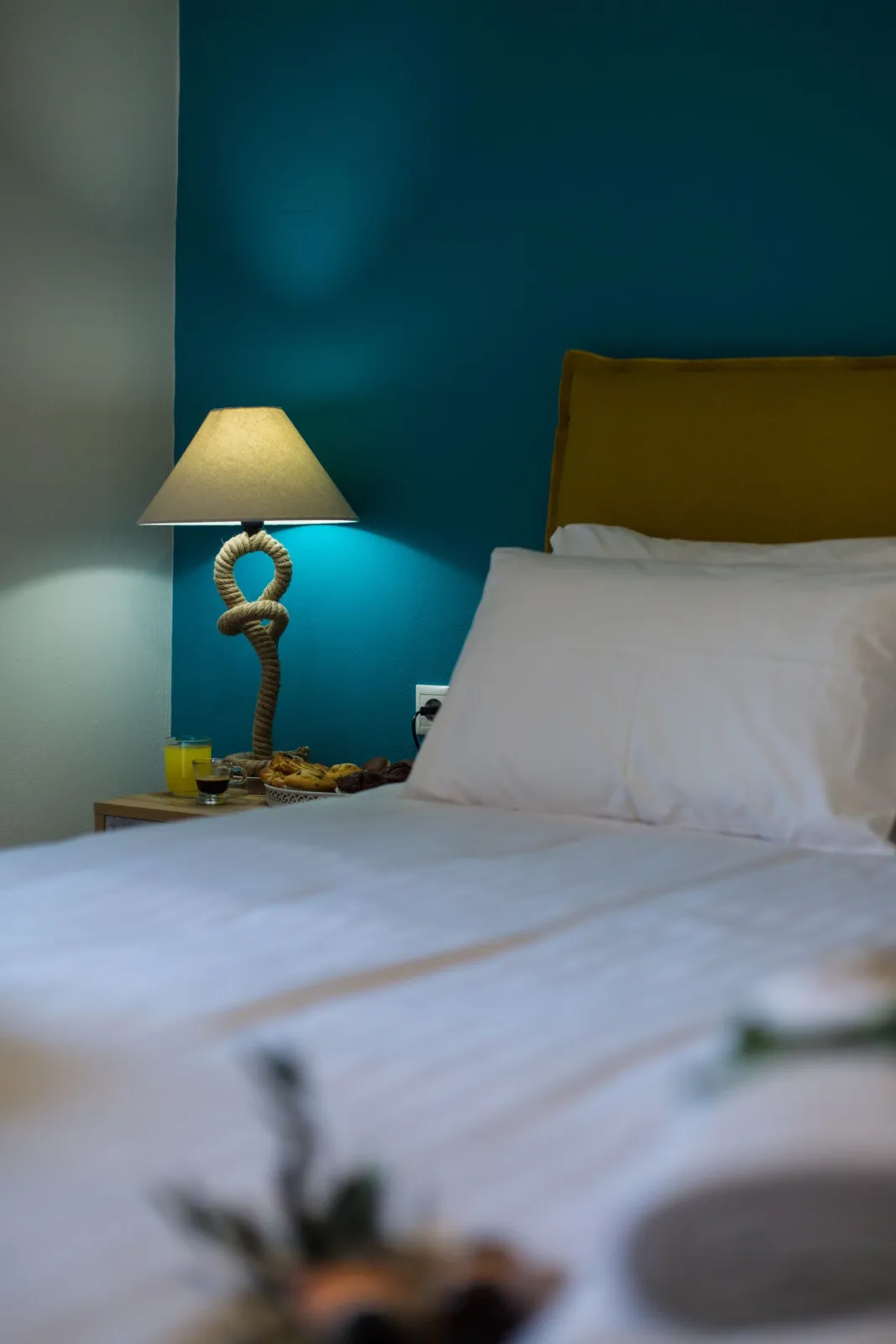 Bedroom with large double bed (4 bedroom villa)