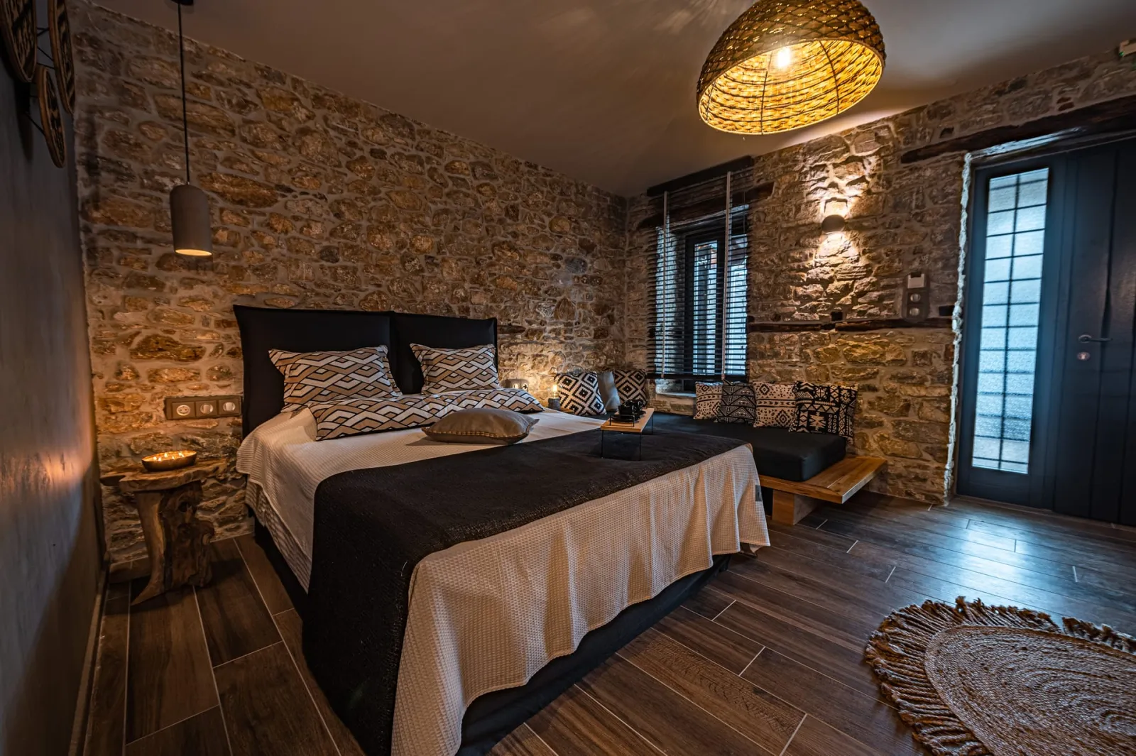 Captain's Suite (Seafront Deluxe)