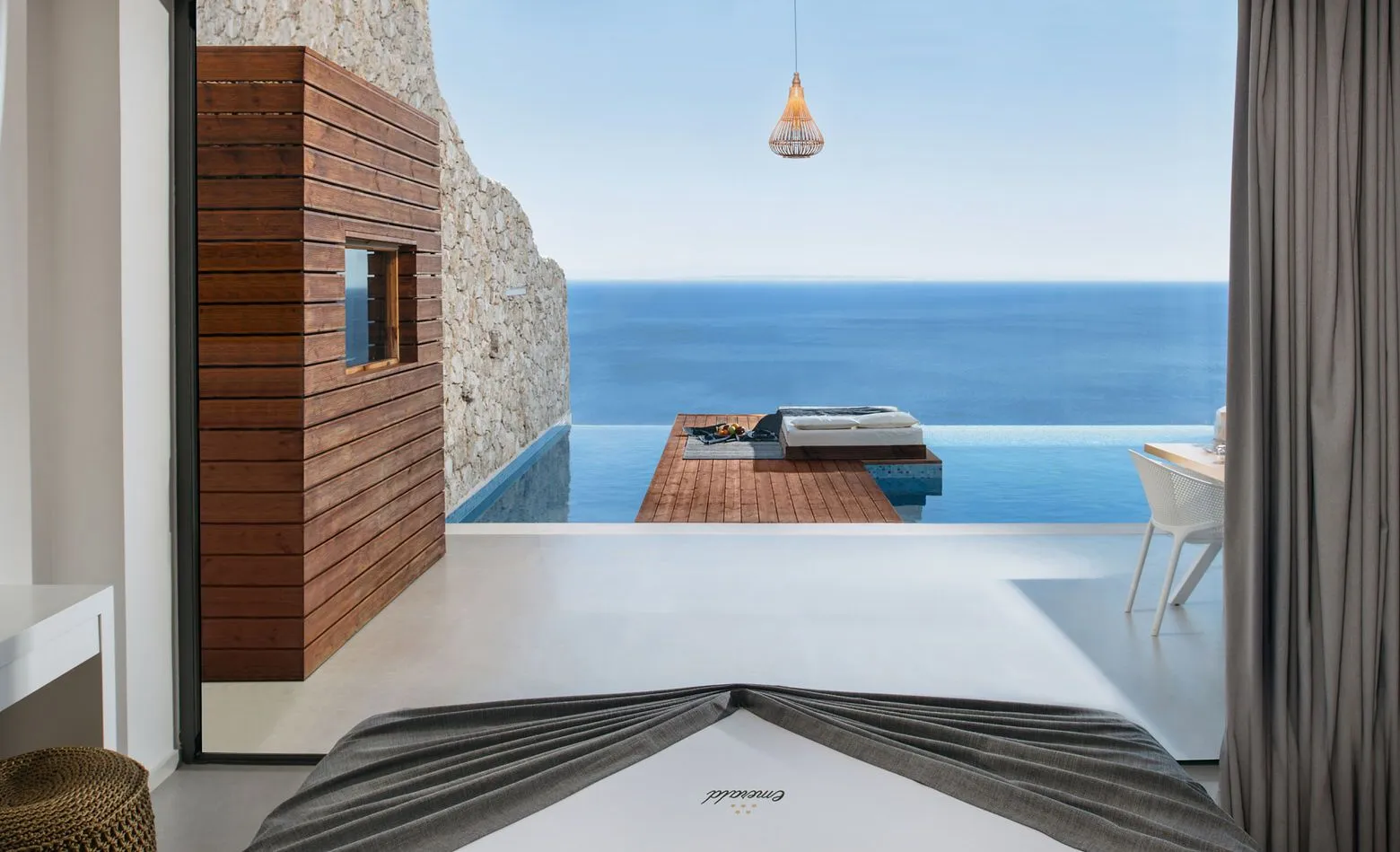 Emerald Cave Suites 2-3 persons