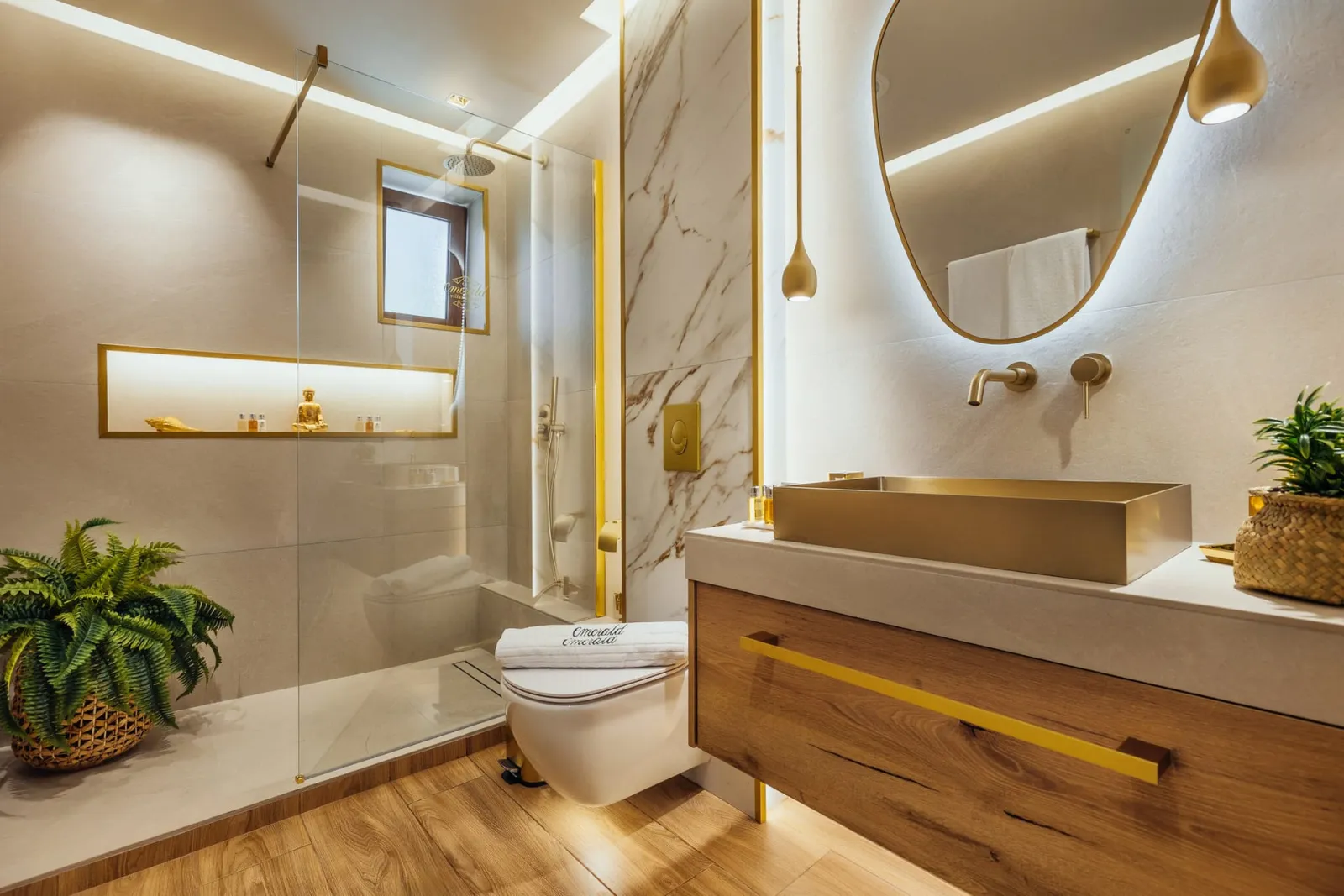 Emerald Villa Deluxe 2-8 persons