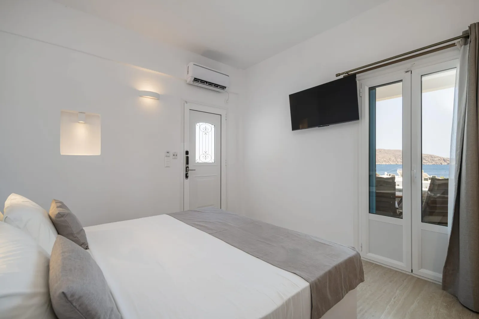 Cozy Double Room