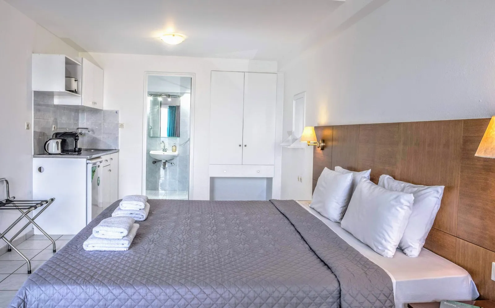Studio with Sea View