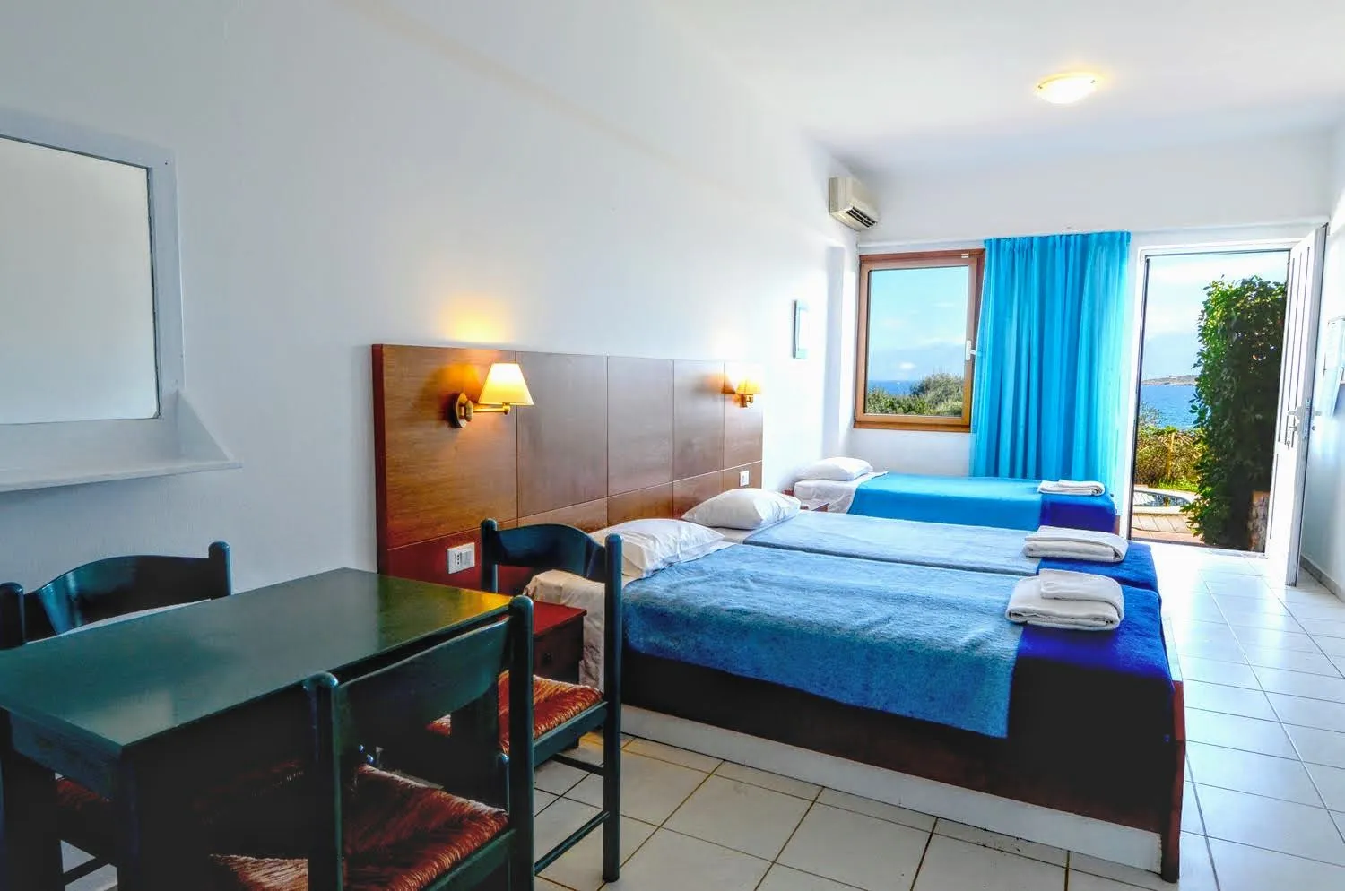 Triple Studio with Sea View