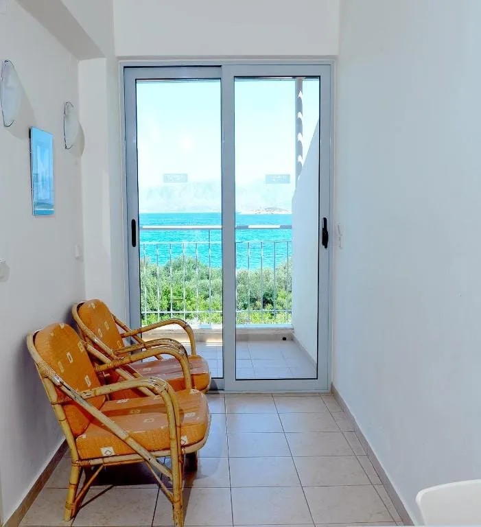 2 Bedroom Family Apartment Upper Floor