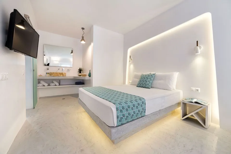 Acqua Suite with Hot Tub