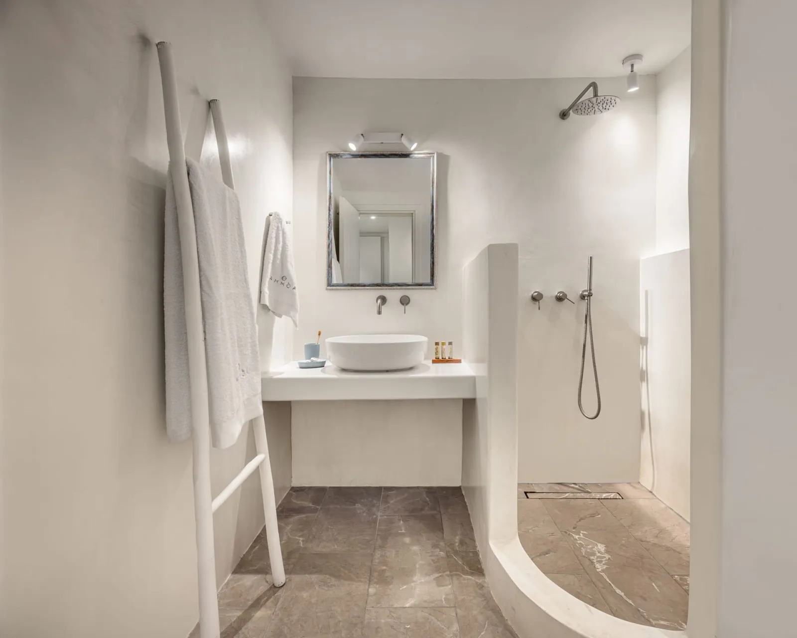One Bedroom Beachfront Maisonette - Ammoa Beach Residences