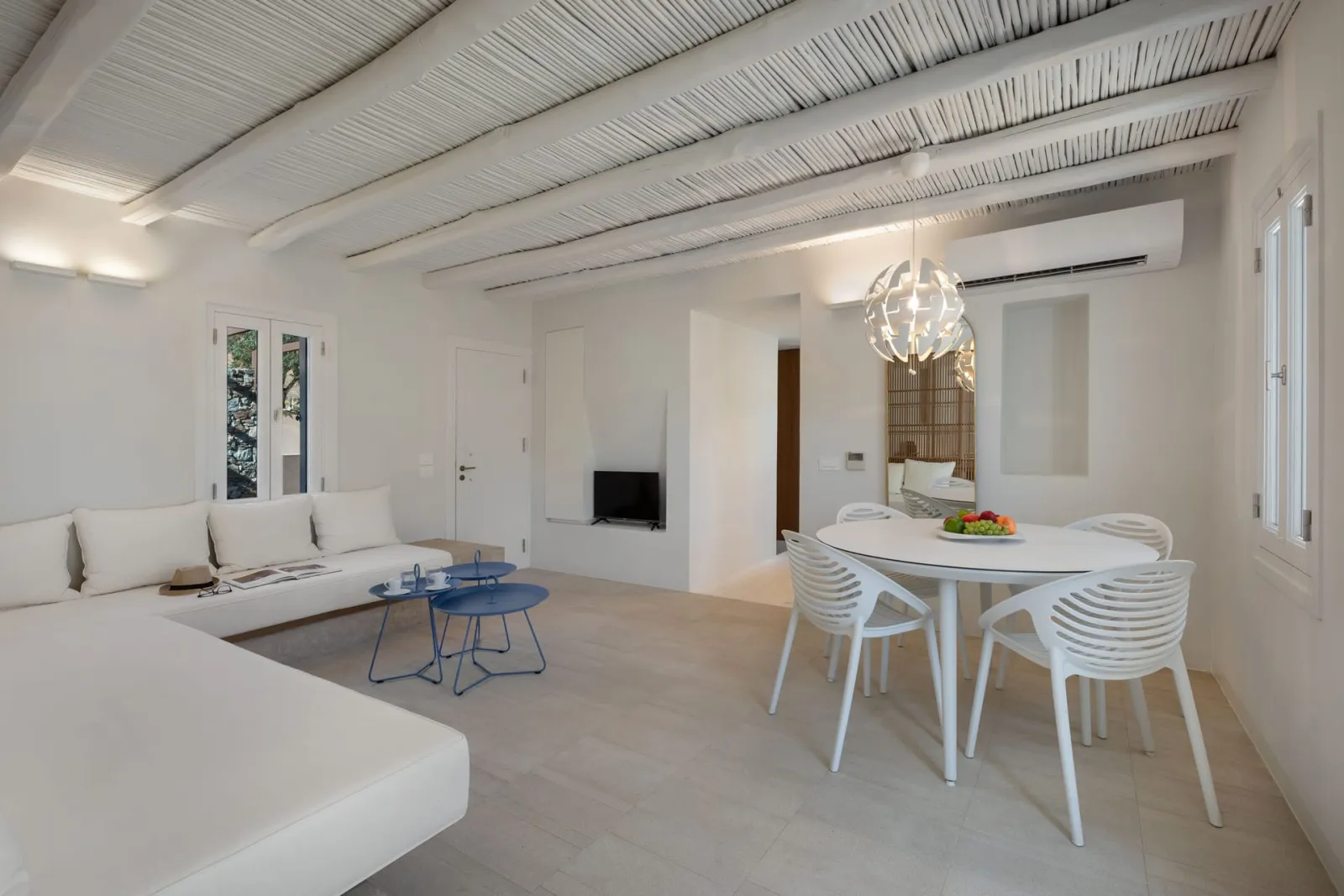 Beachfront 4 Bedroom Villa with Mini Gym &amp; Hammam - Ammoa Beach Residences