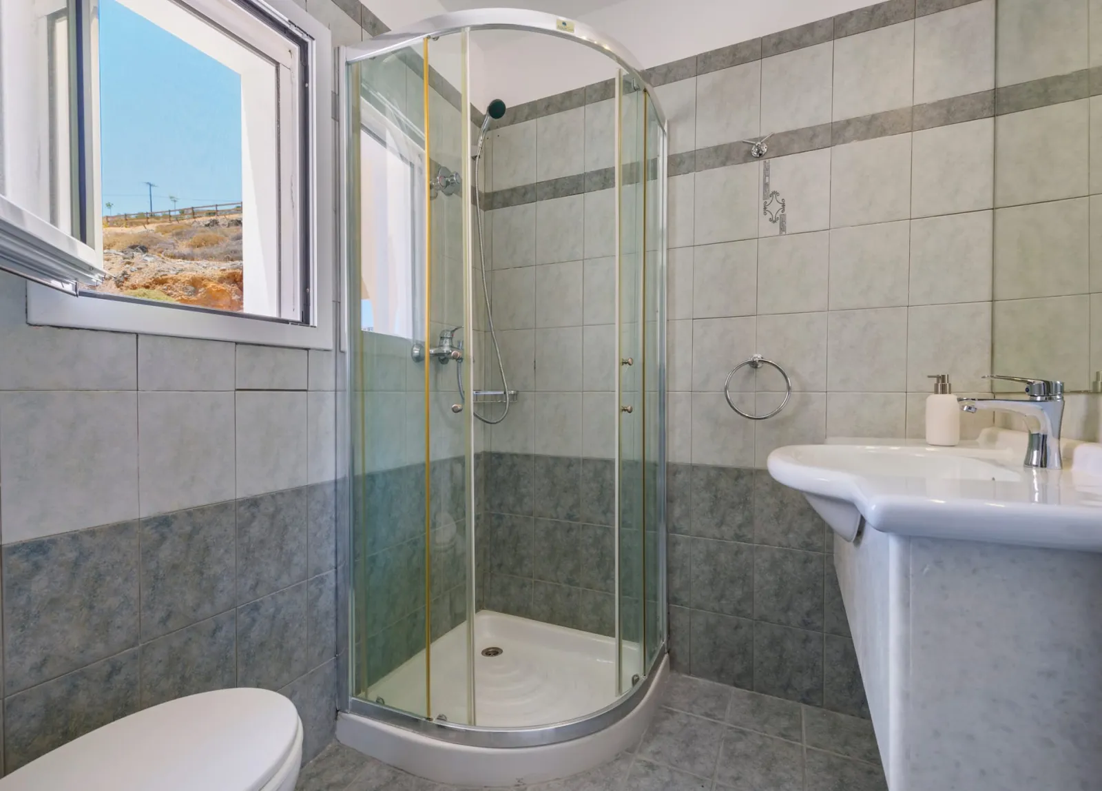 Two Bedroom Family Suite Sea View