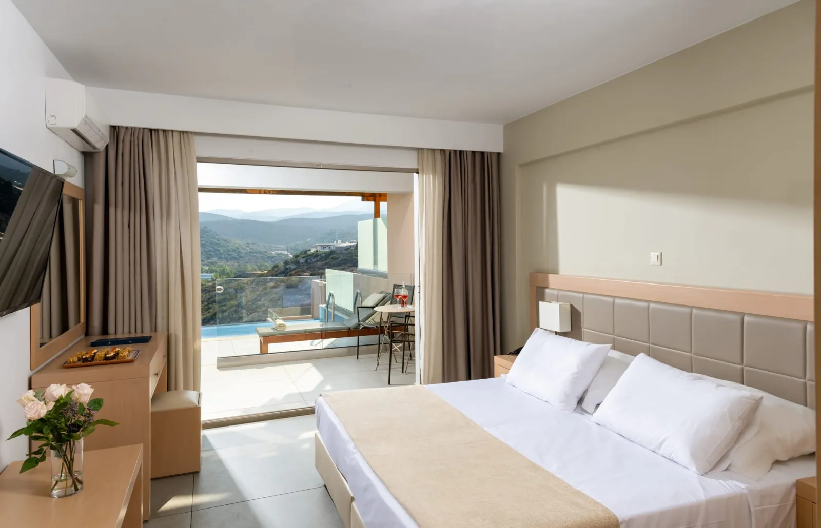 Suite Two Bedroom with Side Sea View &amp; Private Pool