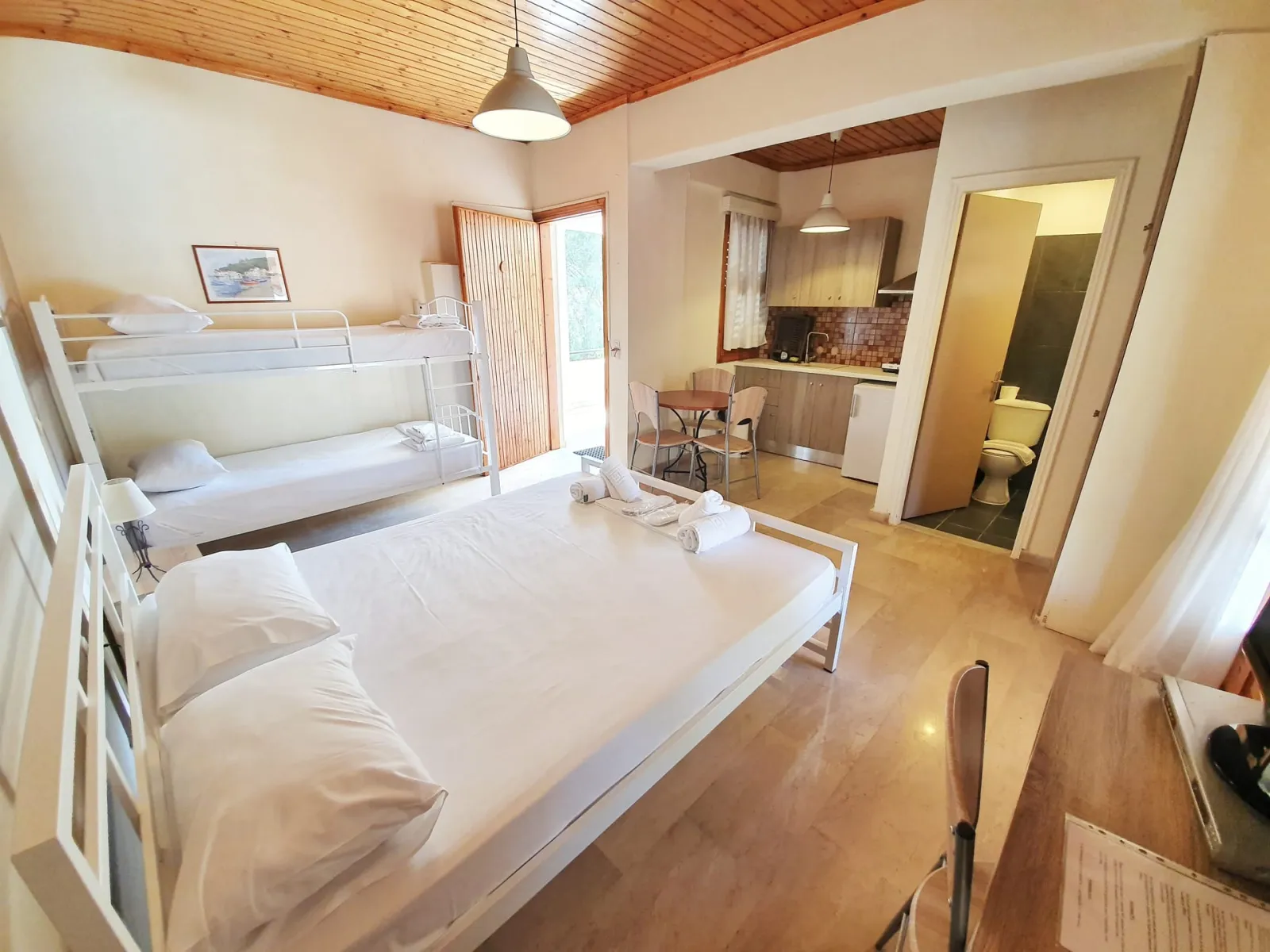 Triple Room with Garden View
