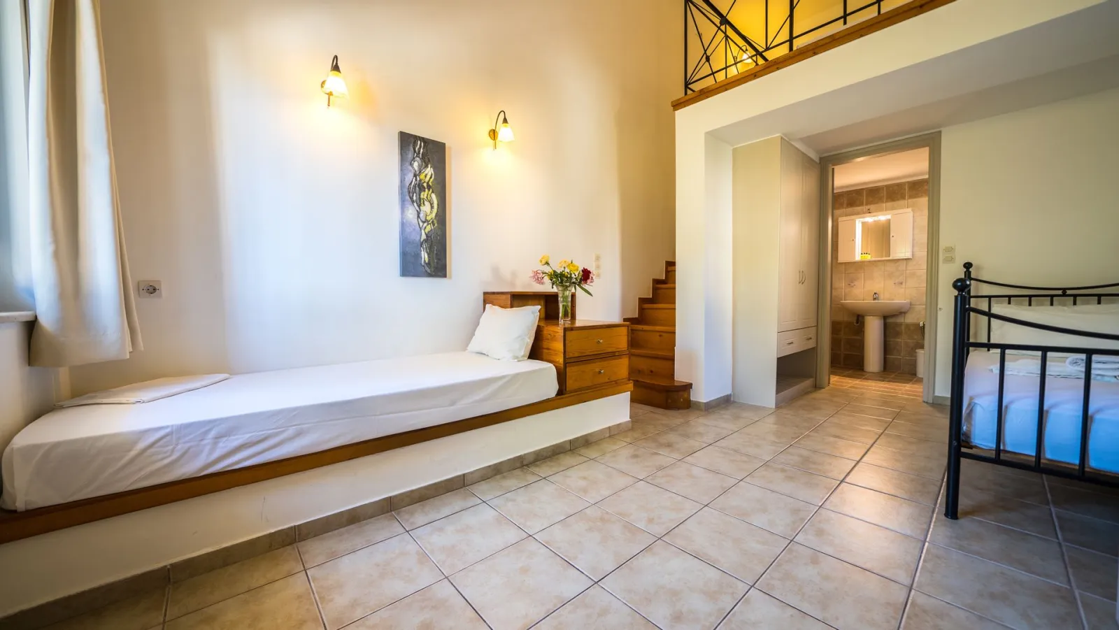 Junior Bungalow Suite - Split Level