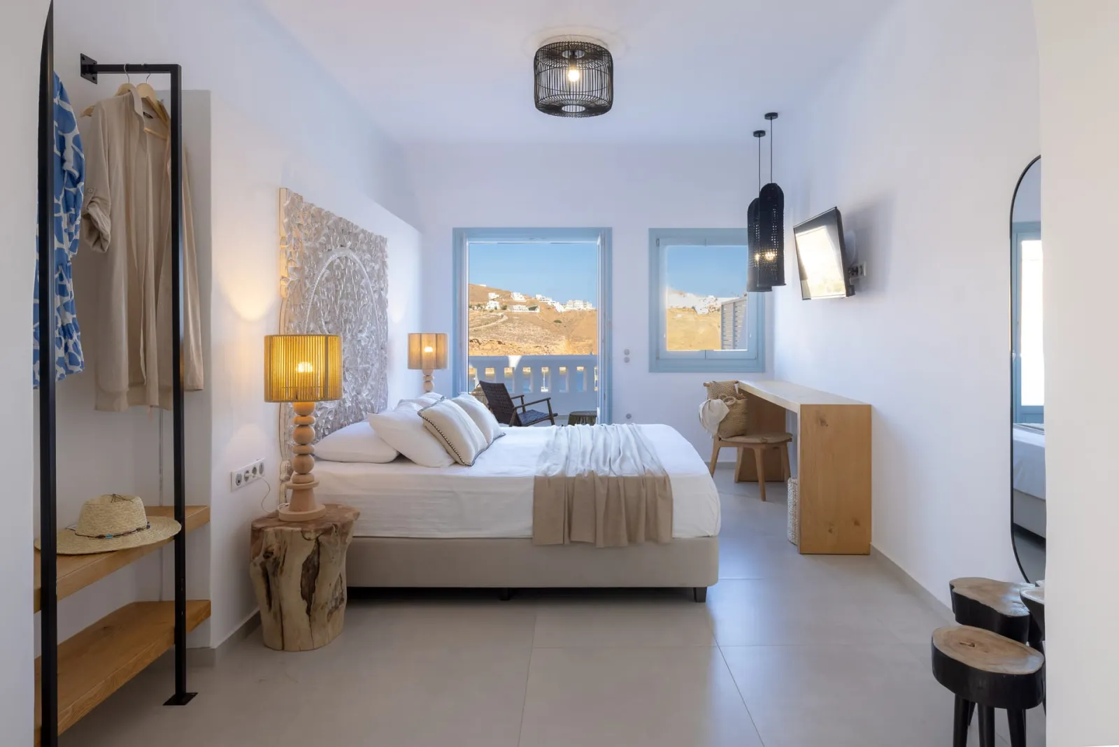Deluxe Room 2