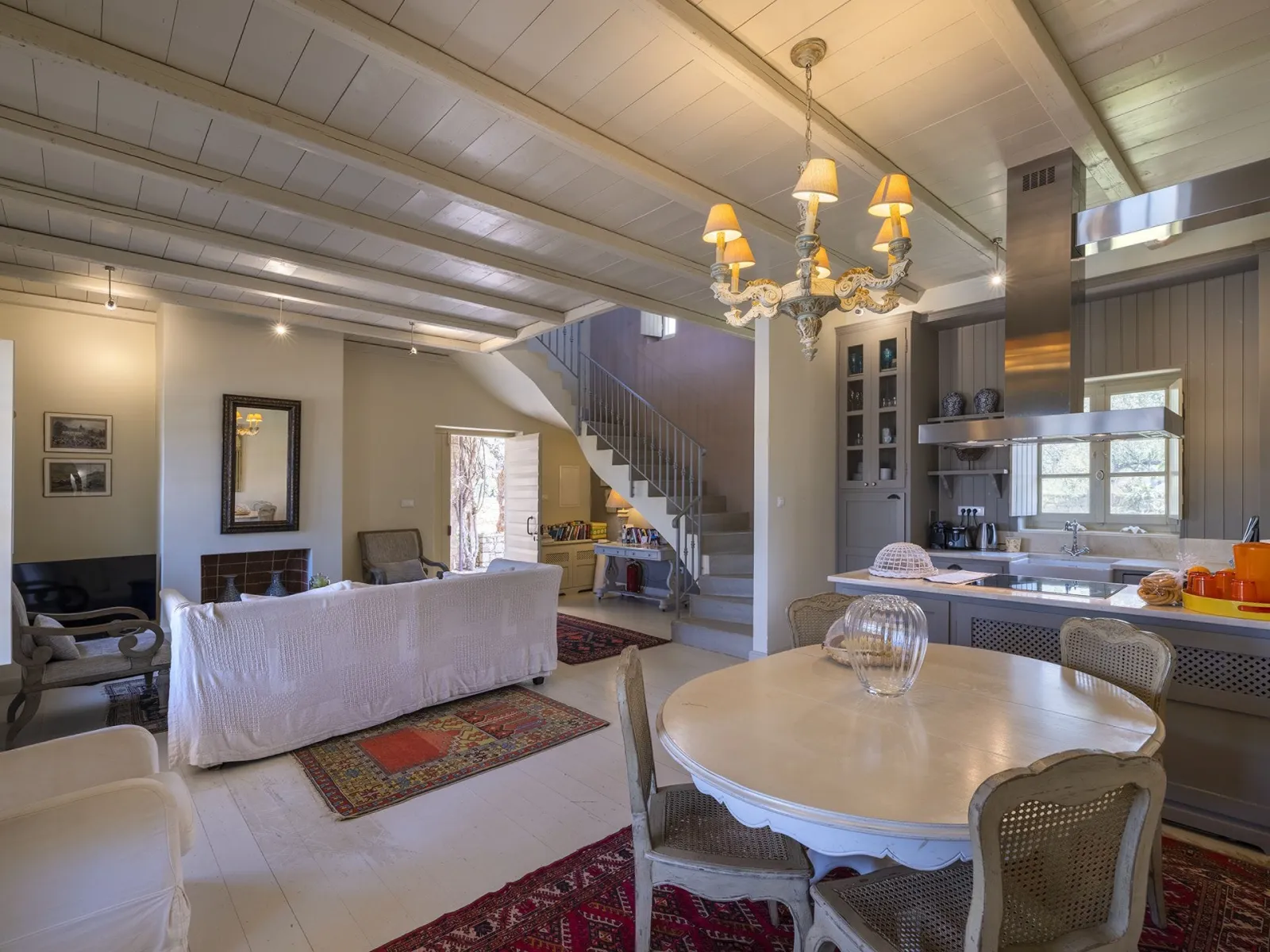 Family Villa 1