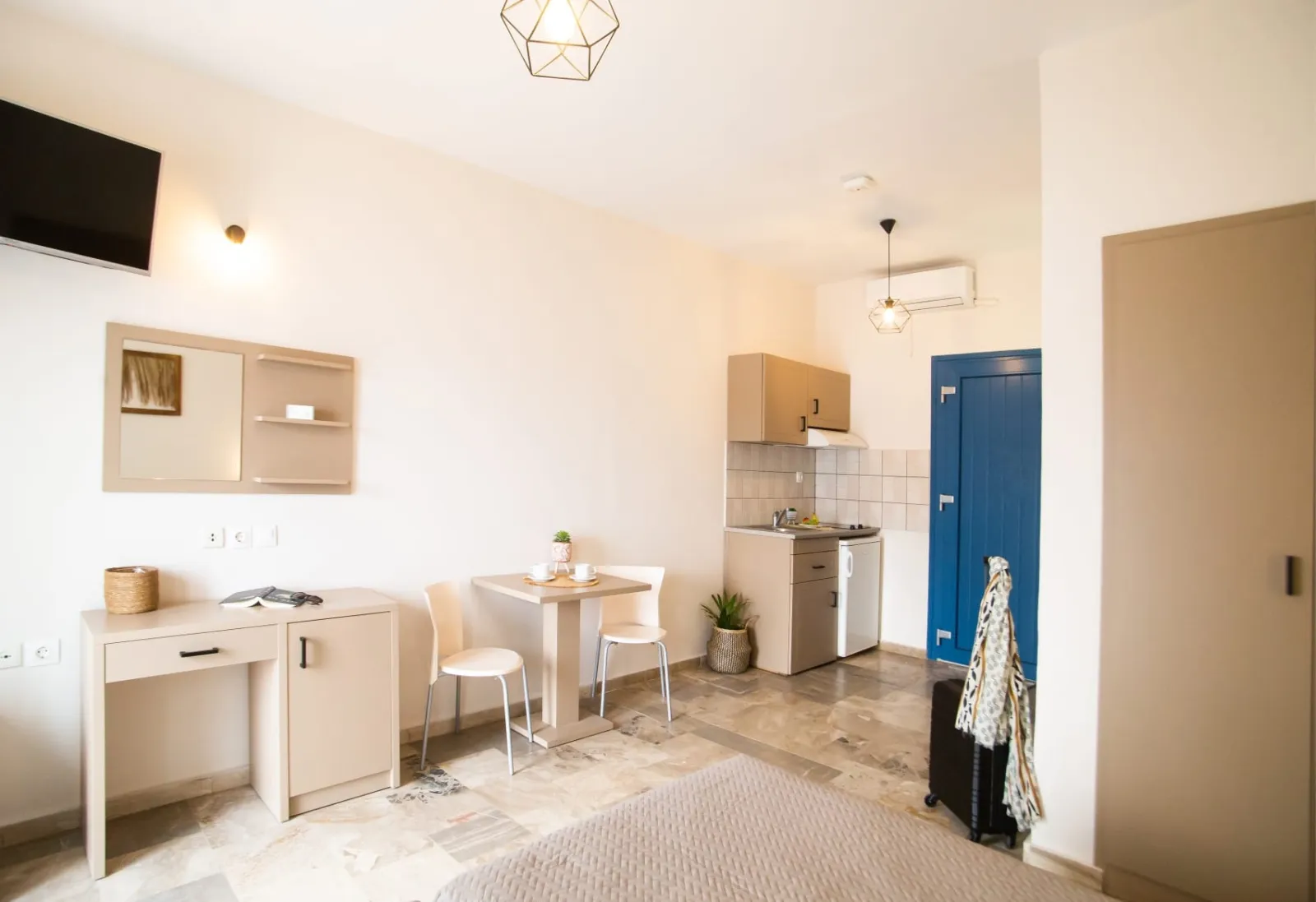 Studio with Sea View (2 Adults)