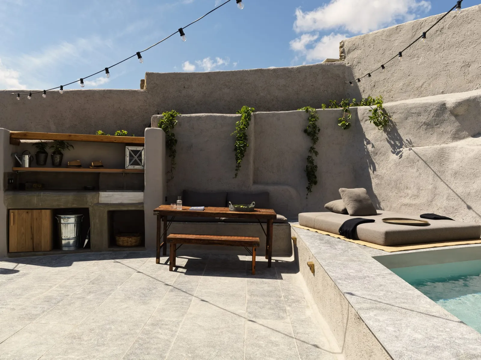 Hideout Suite with Private Pool &amp; Yard